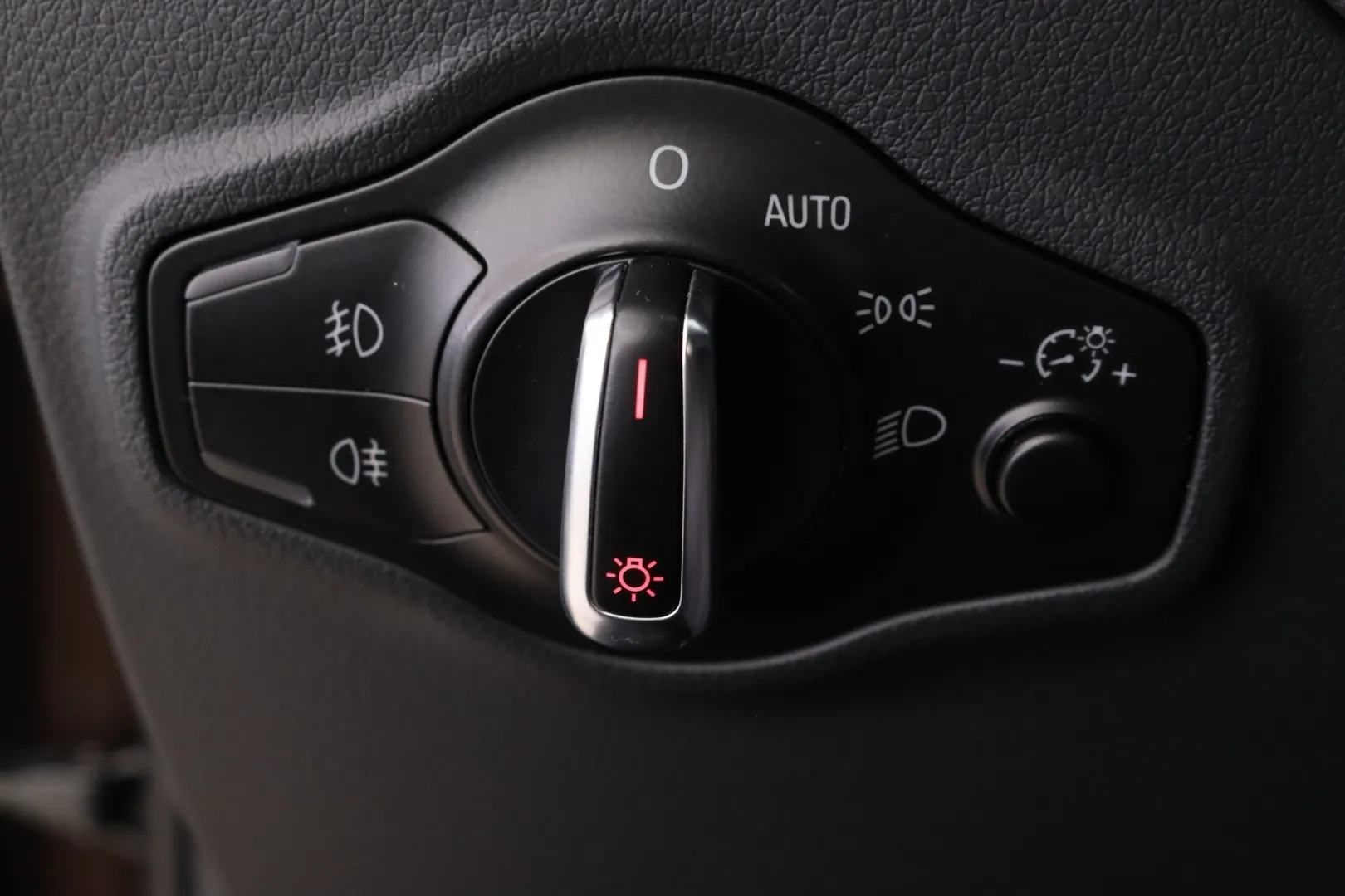 Audi Q5 CIY-746 carousel image