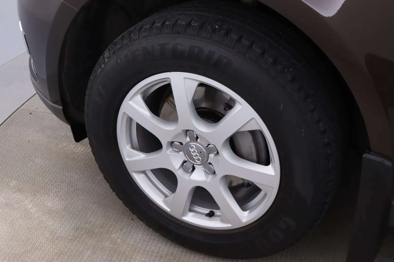 Audi Q5 CIY-746 carousel image
