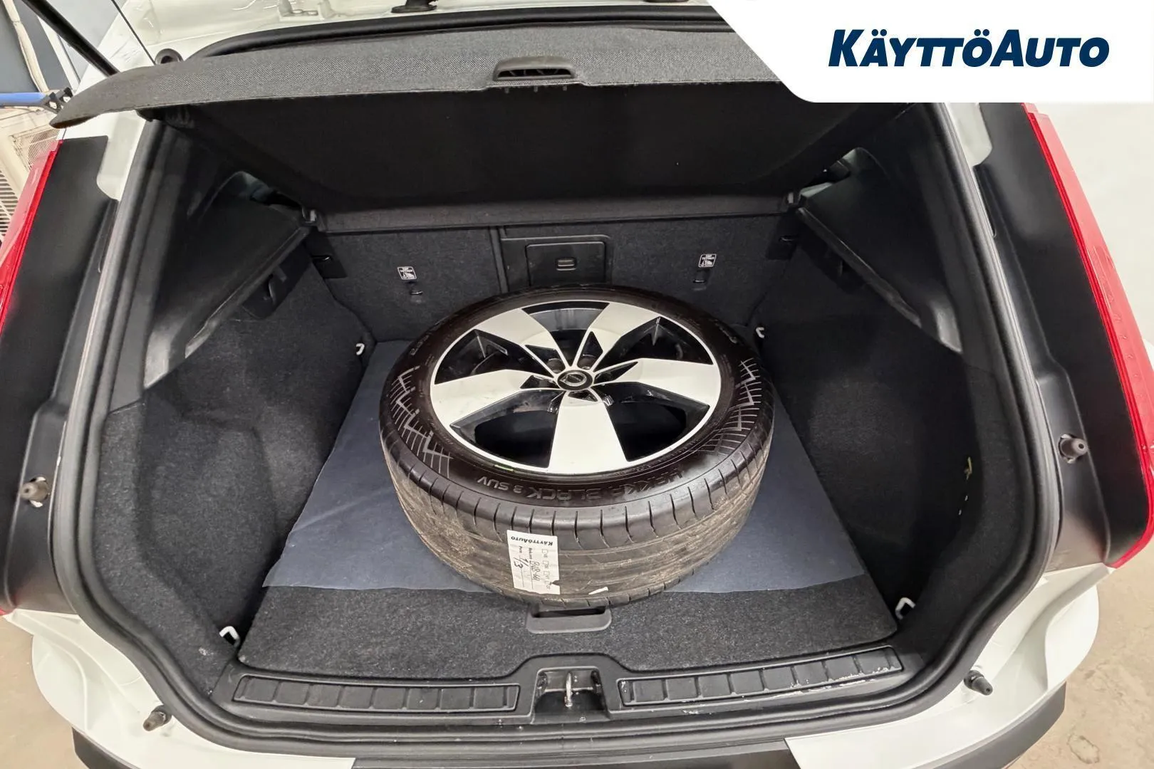 Volvo XC40 BVB-661 carousel image