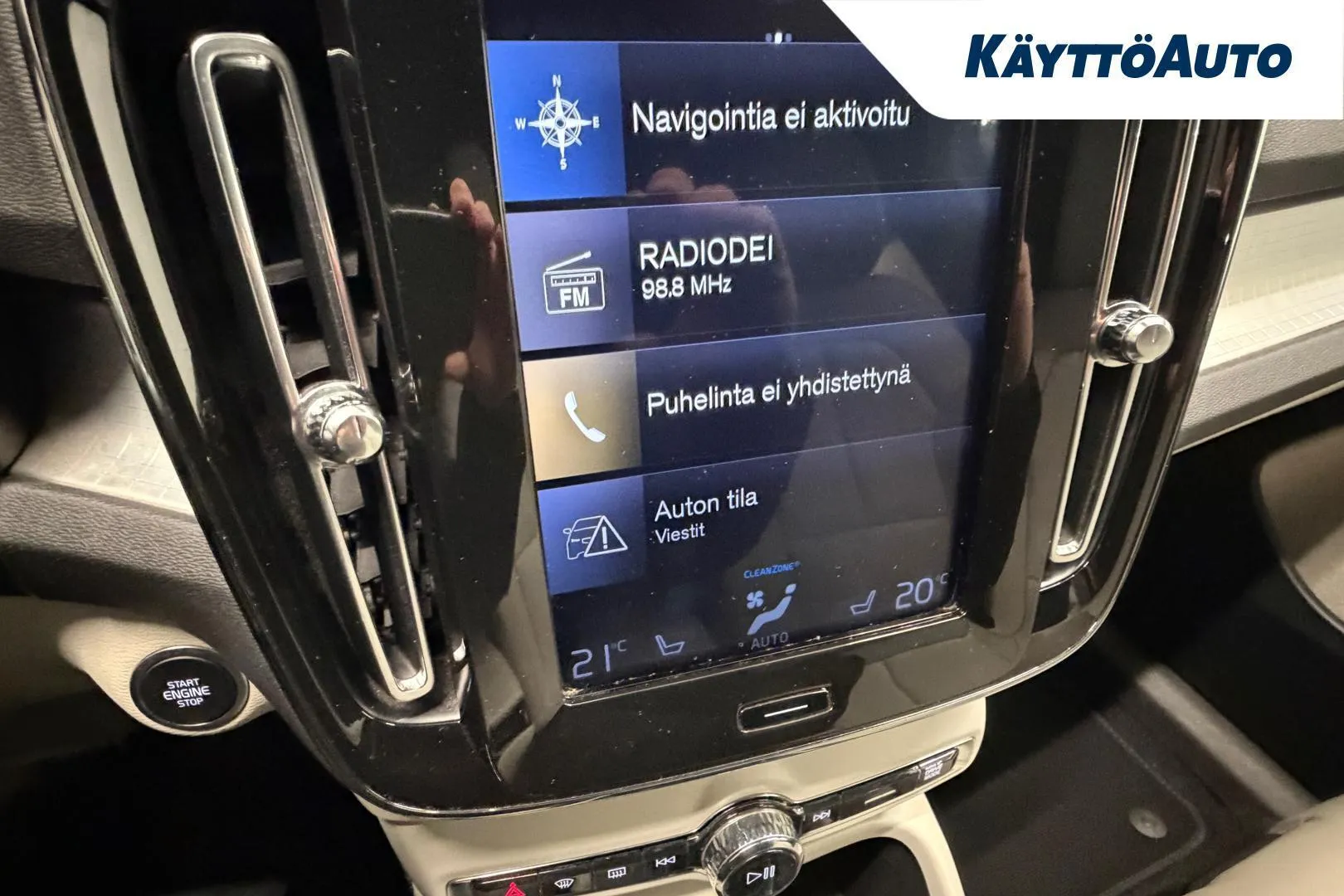 Volvo XC40 BVB-661 carousel image