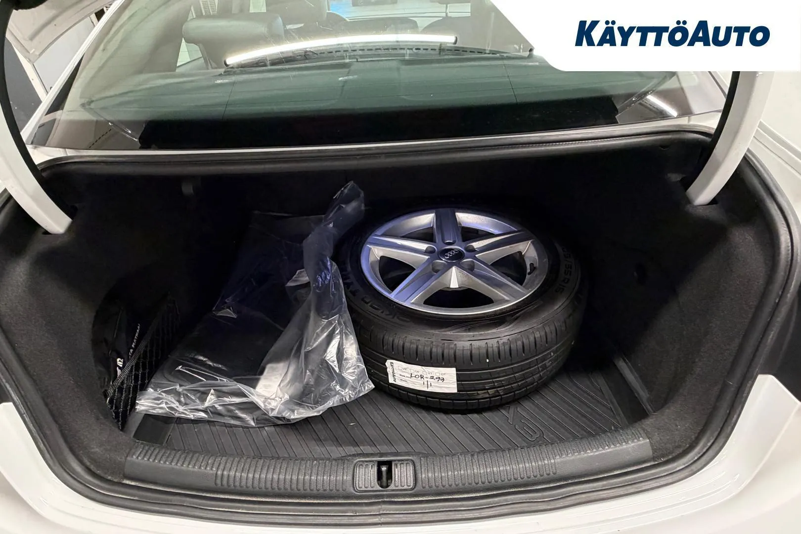 Audi A3 LOR-299 carousel image