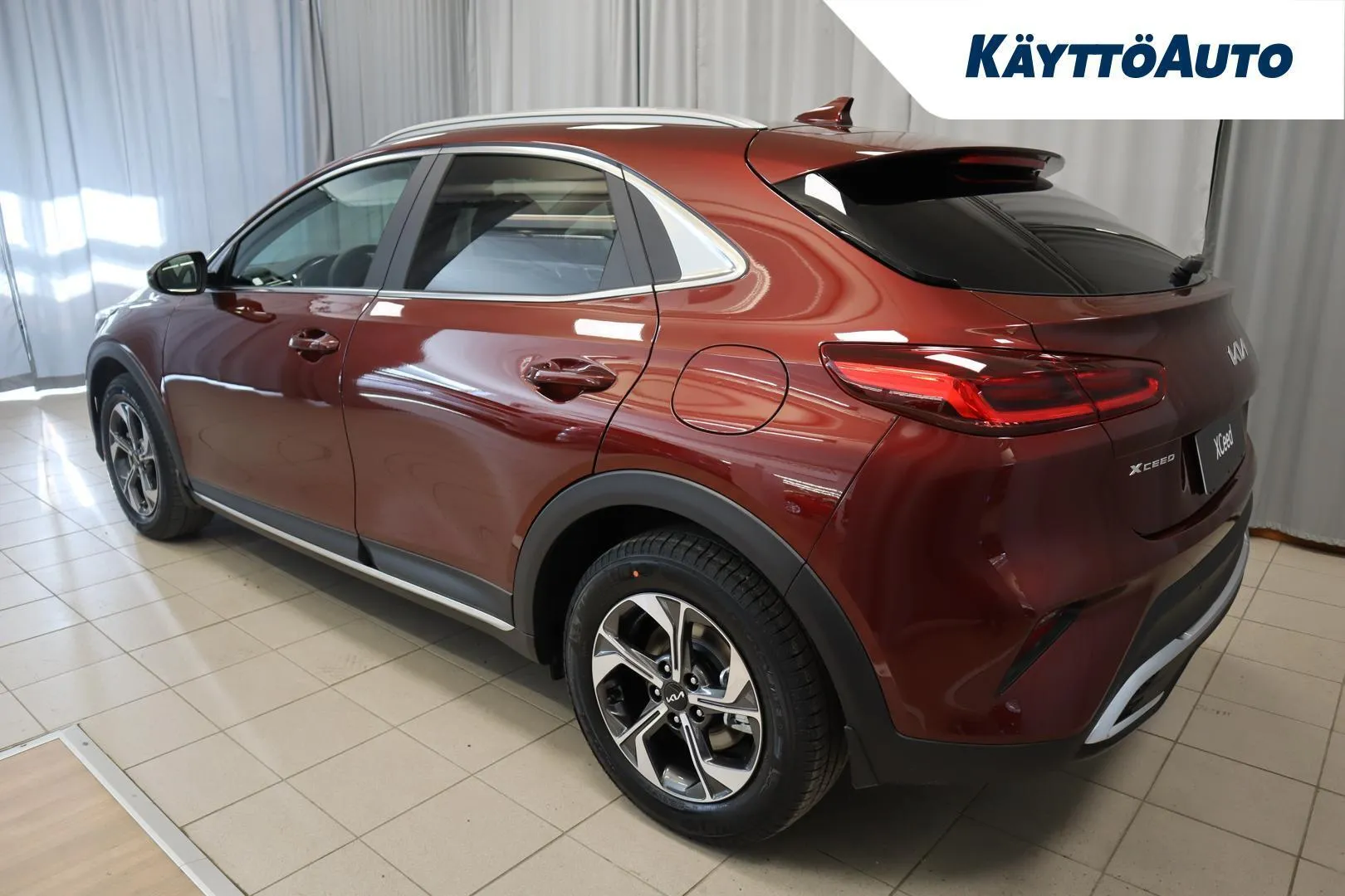 Kia XCeed YMJ-518 carousel image