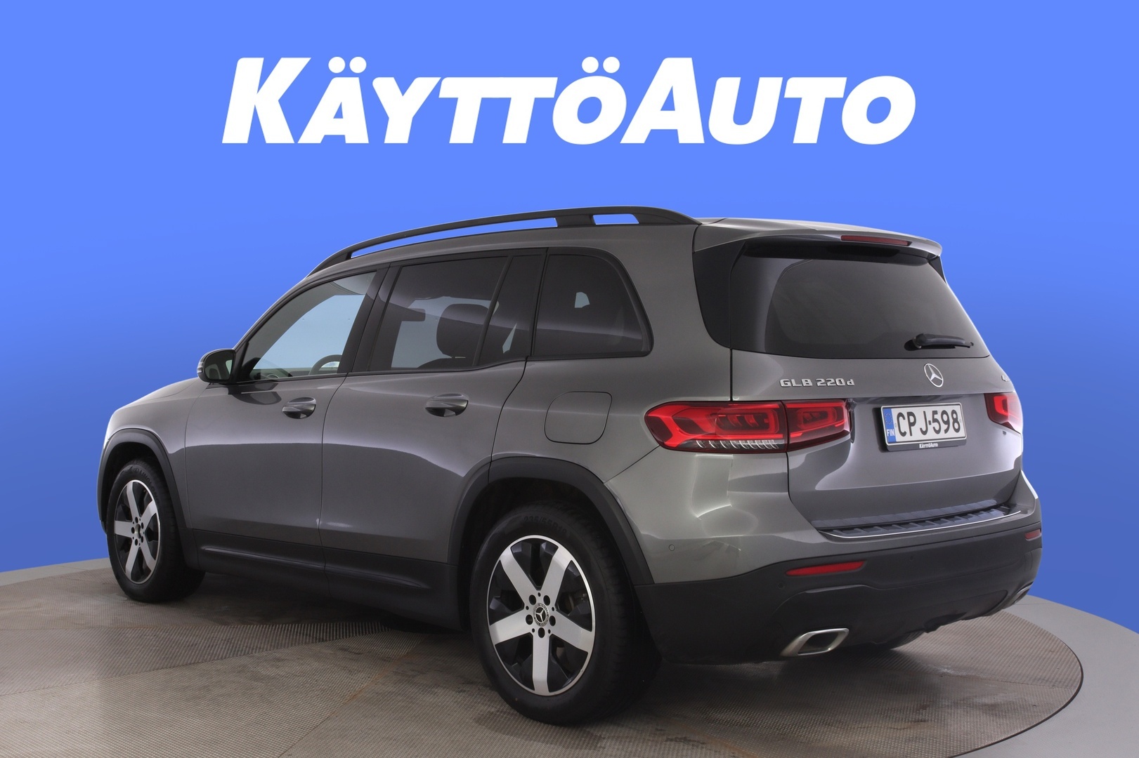 Mercedes-Benz GLB 2021, photo 3/37