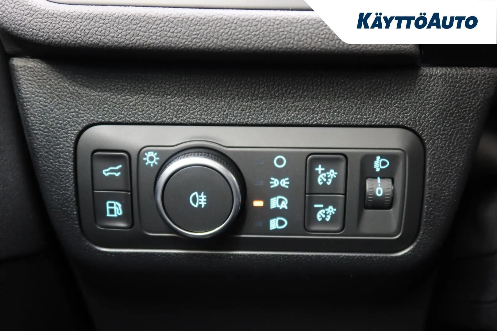 Ford Kuga YME-476 carousel image