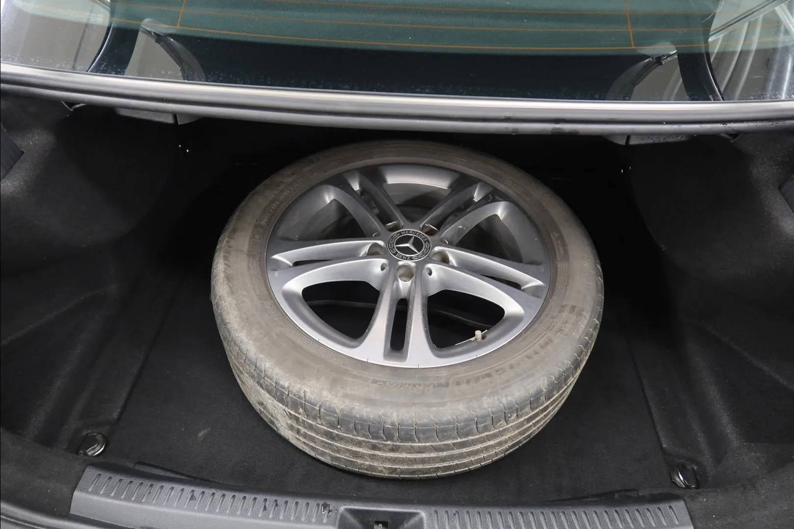 Mercedes-Benz A COO-892 carousel image