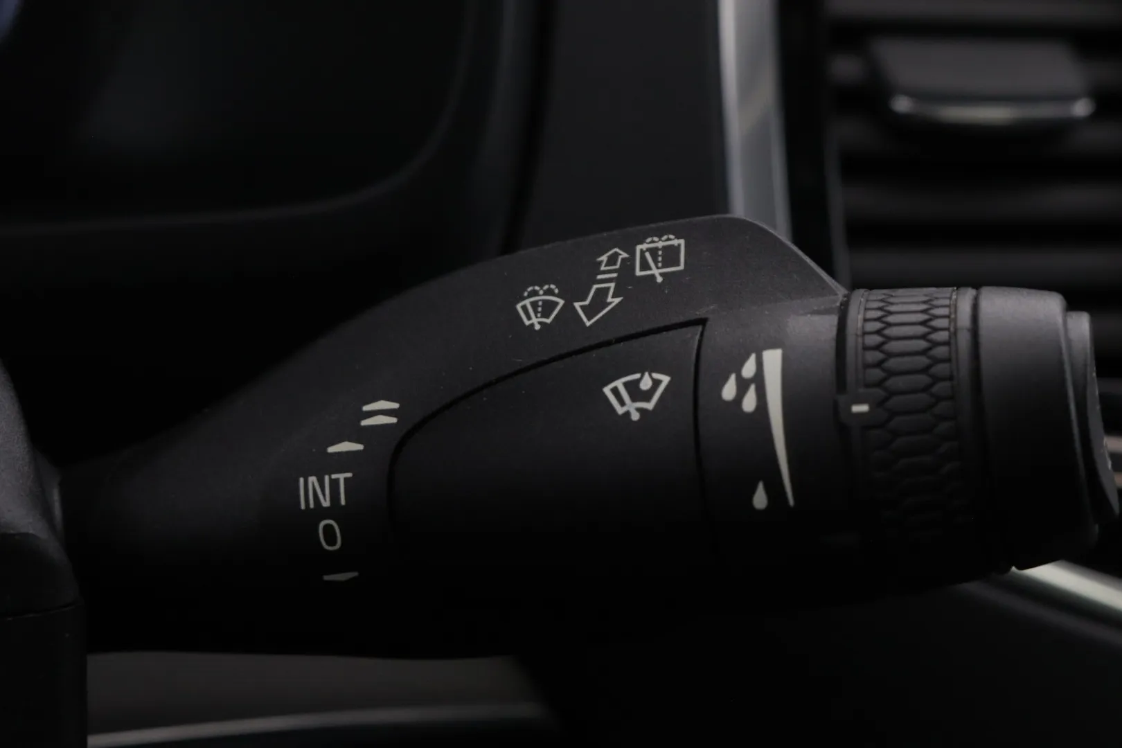 Volvo XC90 YXV-436 carousel image