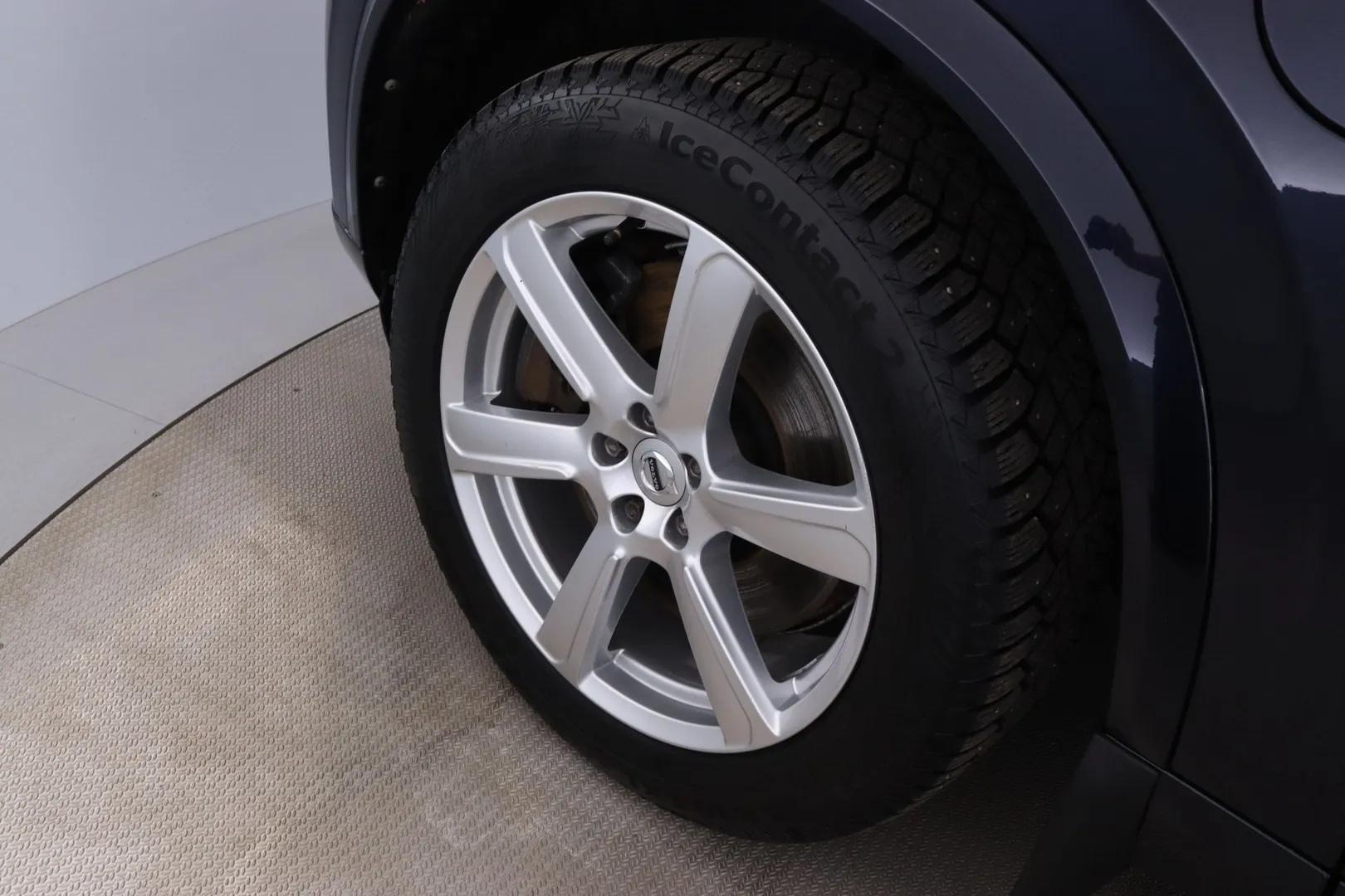 Volvo XC90 YXV-436 carousel image