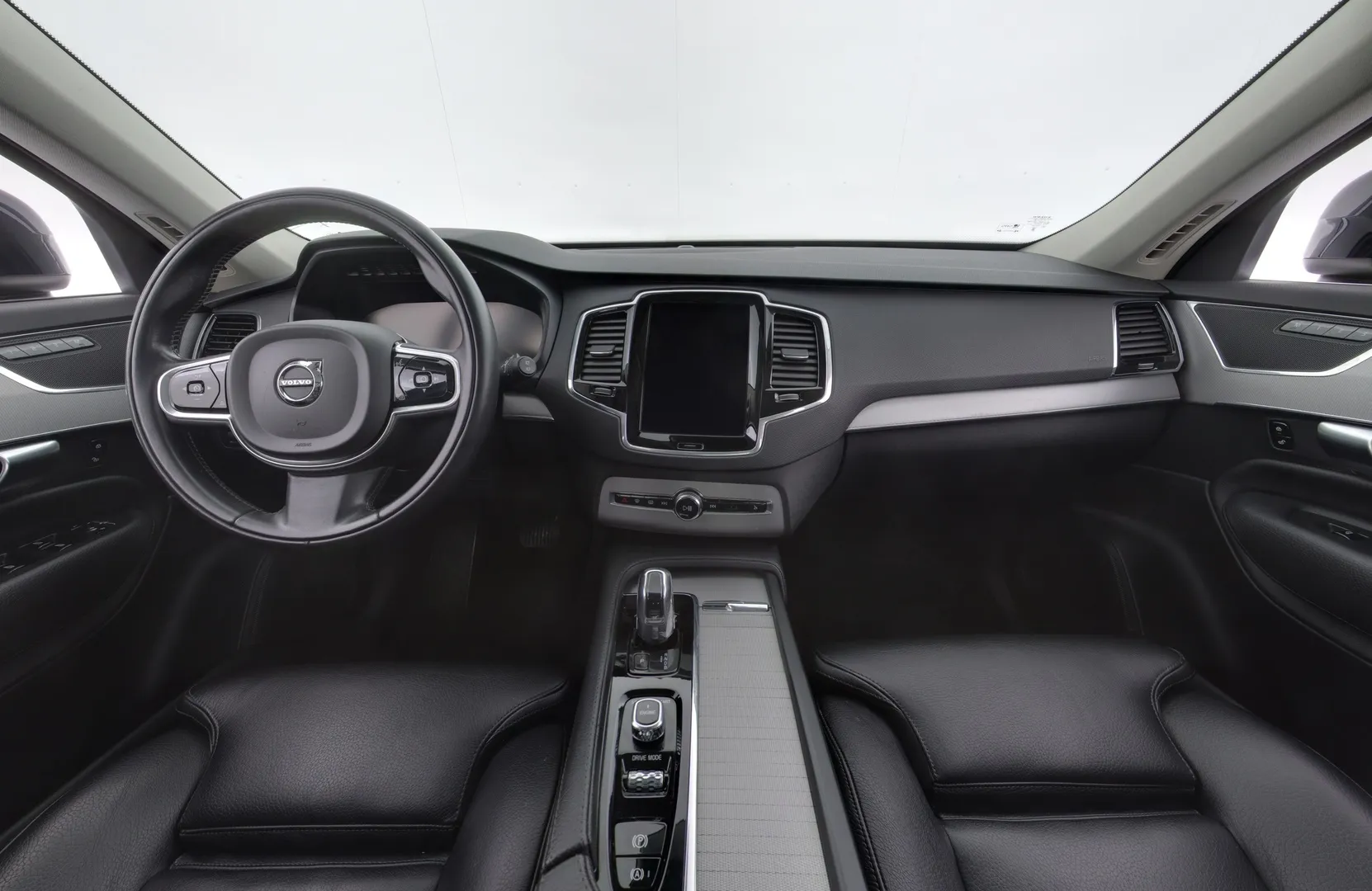 Volvo XC90 YXV-436 carousel image