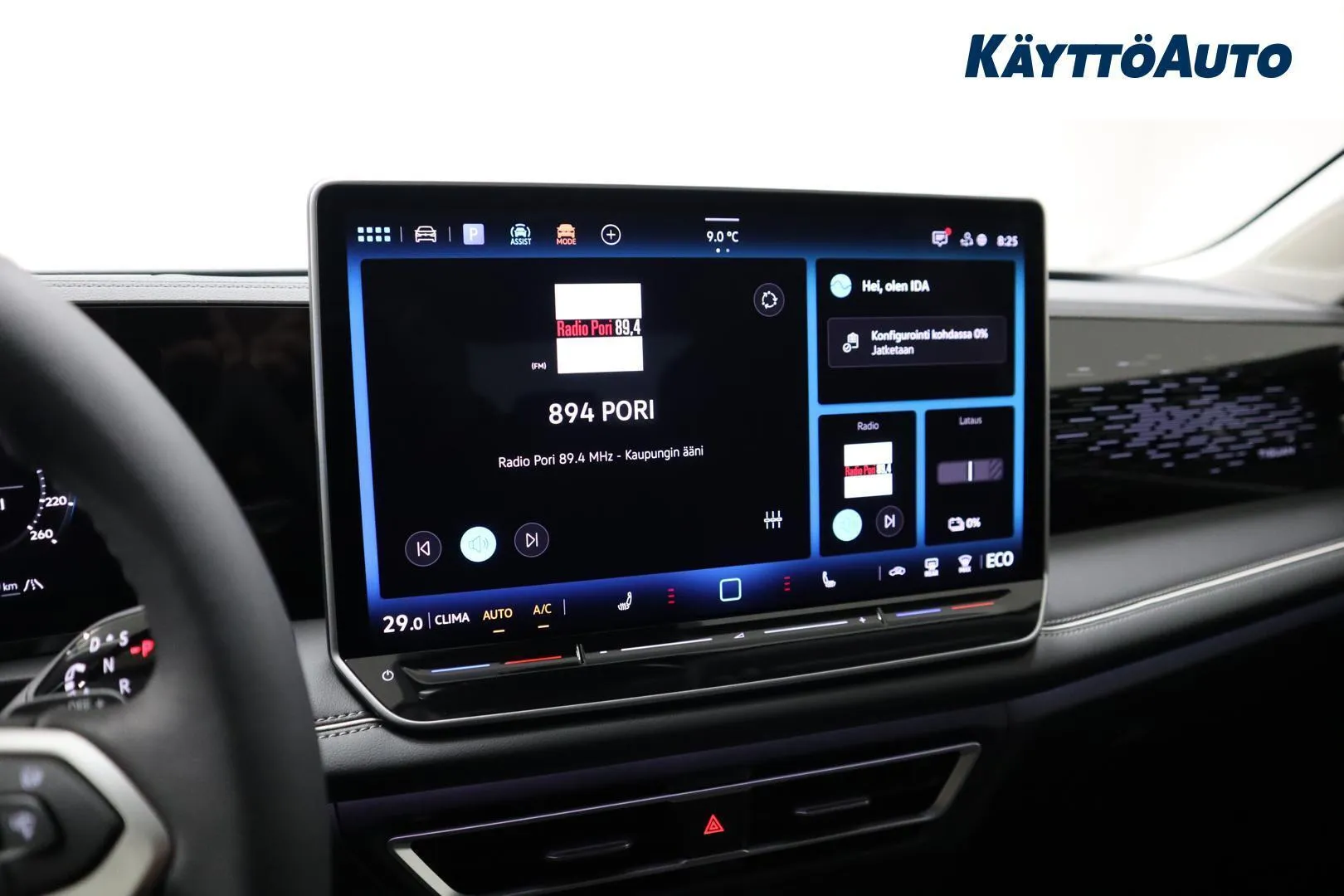 Volkswagen Tiguan ZRB-410 carousel image