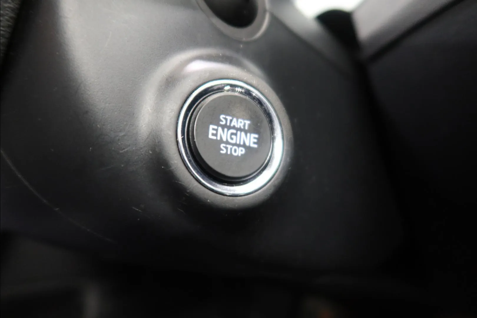 Skoda Superb KNO-844 carousel image