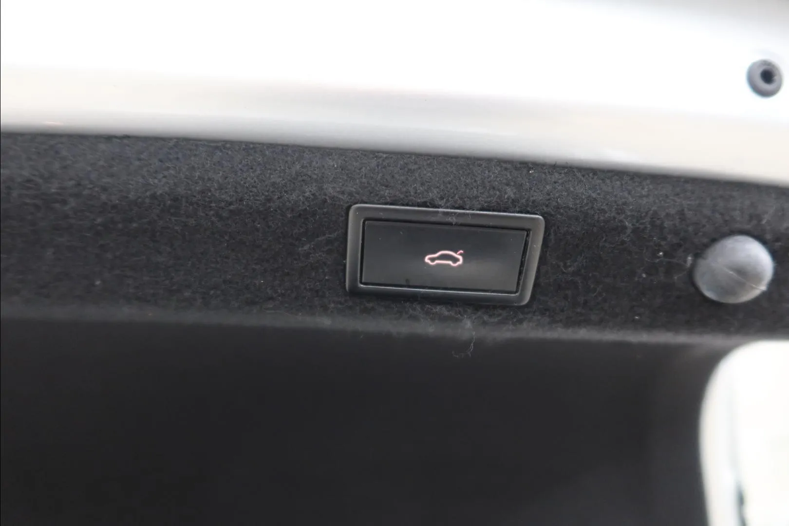 Skoda Superb KNO-844 carousel image