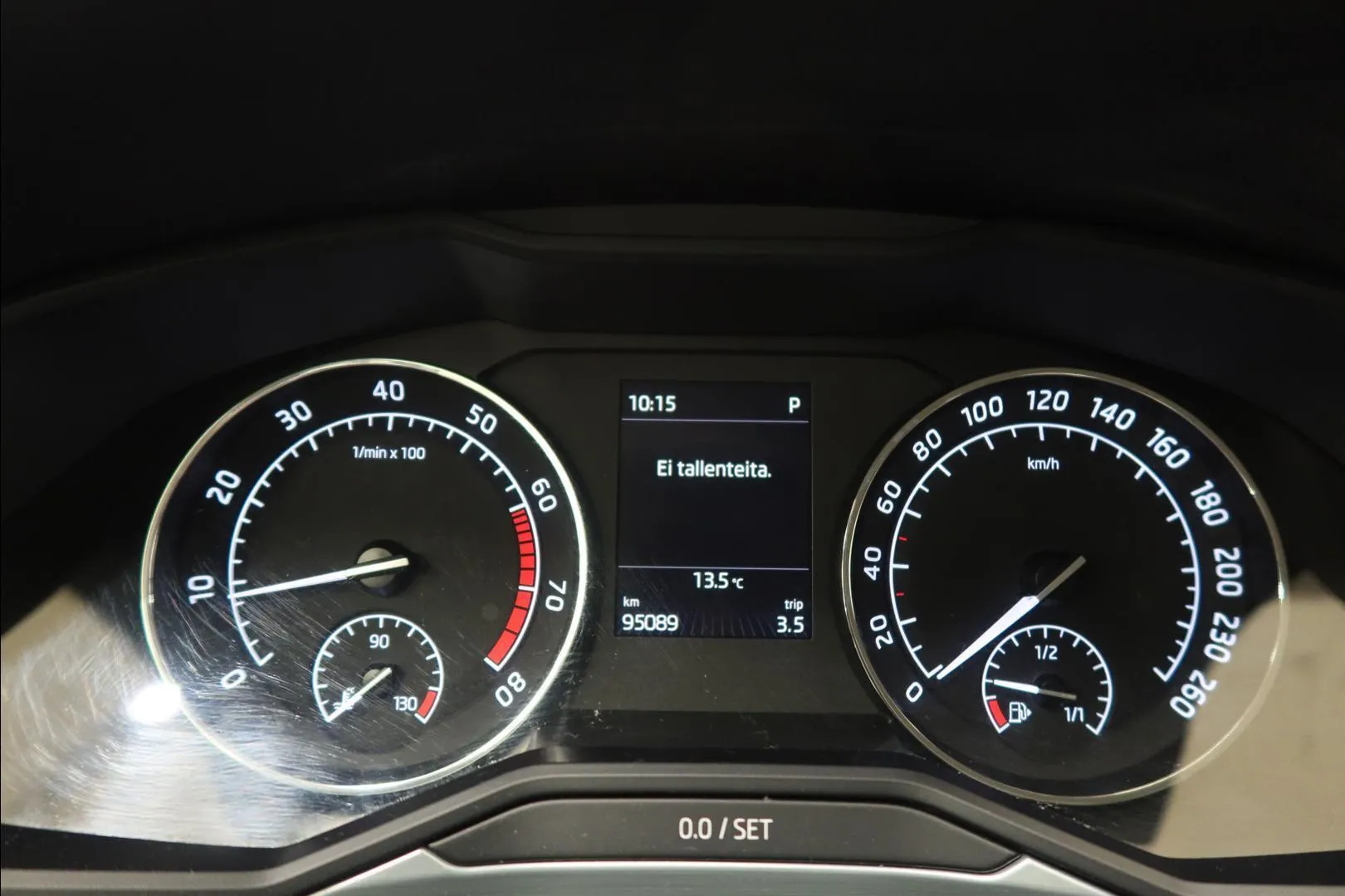 Skoda Superb KNO-844 carousel image