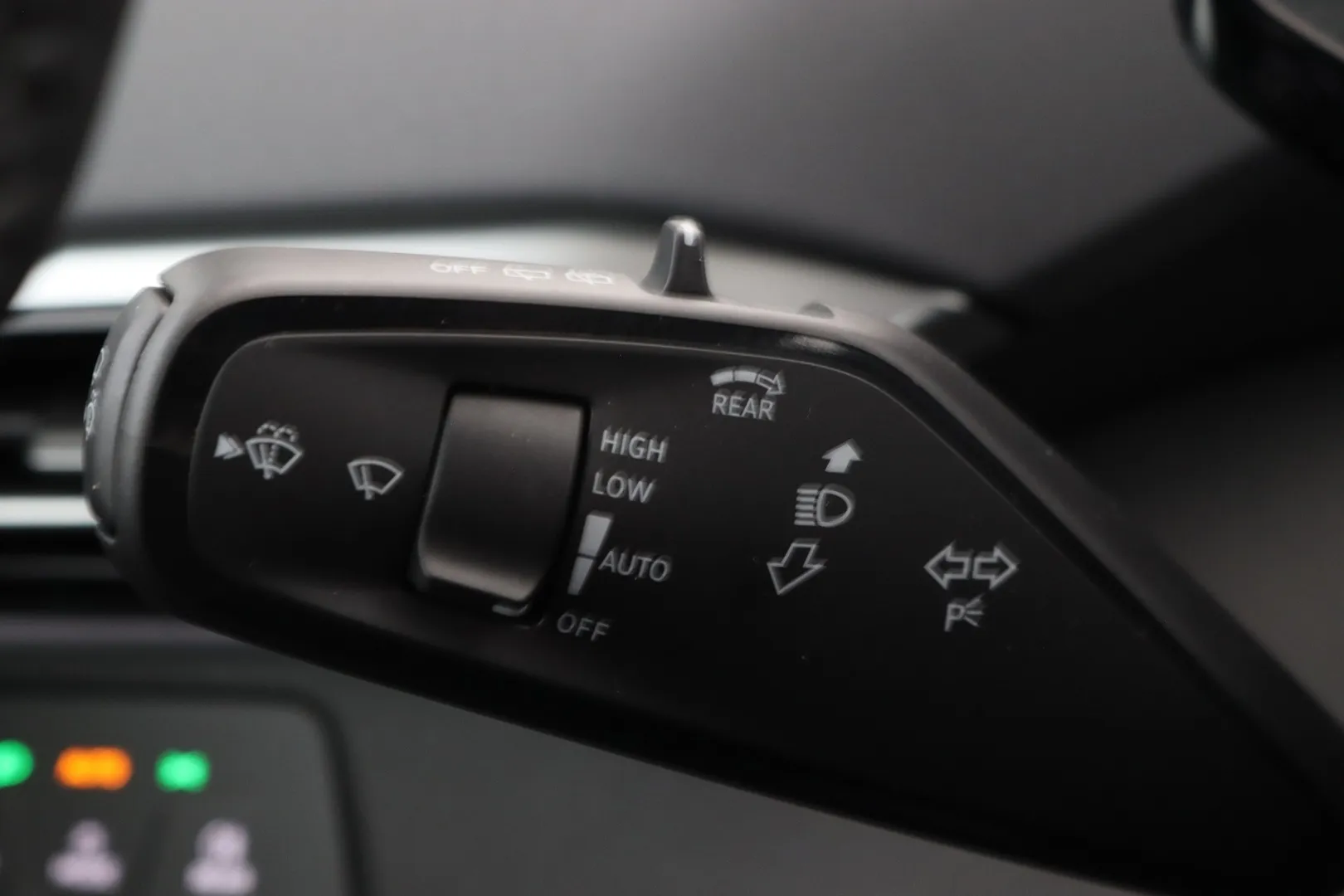 Volkswagen ID.4 YMF-177 carousel image