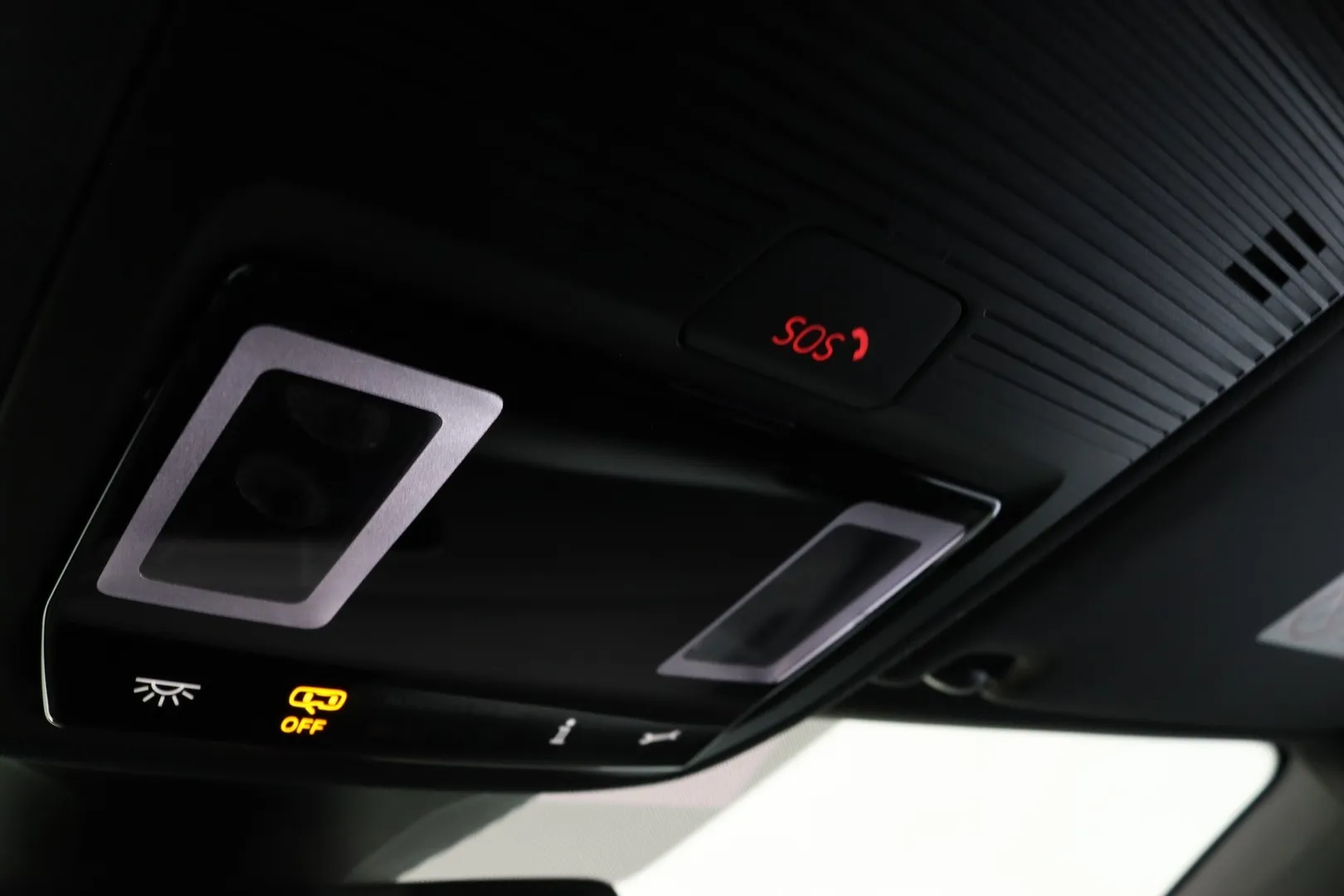 Volkswagen ID.4 YMF-177 carousel image