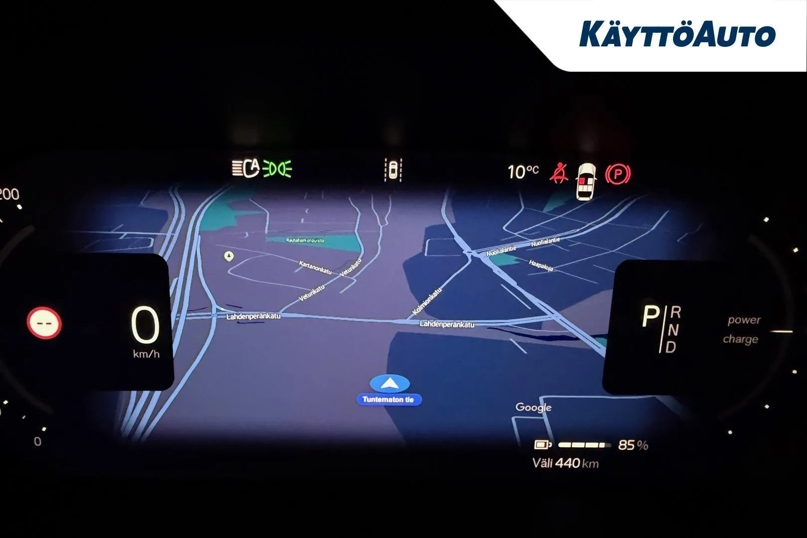 VOLVO EX40 YMJ-674 carousel image