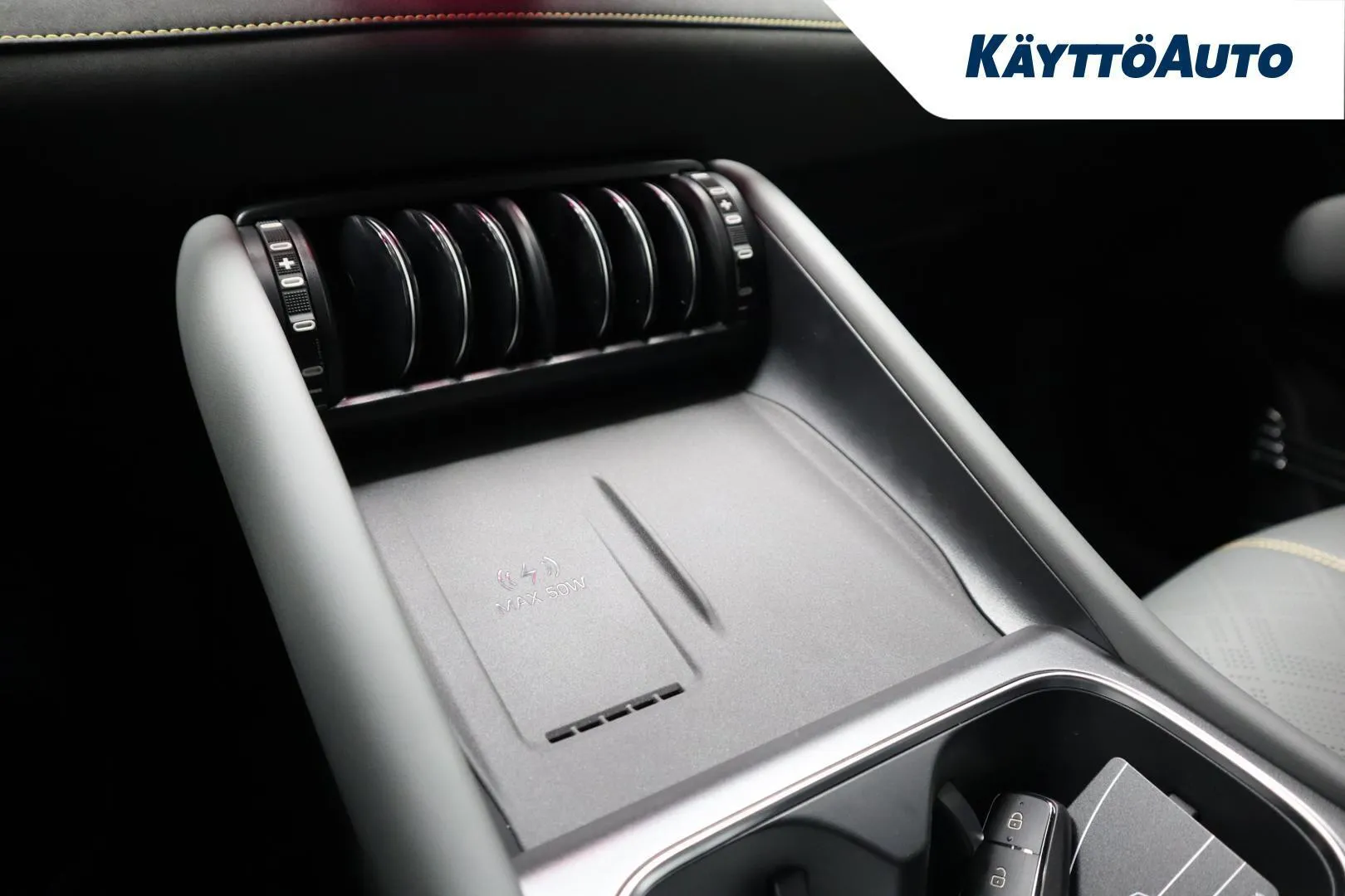 BYD Atto 3 FSK-776 carousel image
