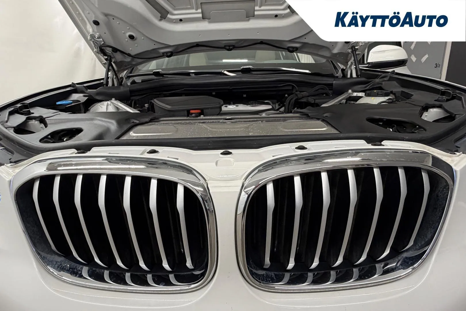 BMW X3 CLU-811 carousel image
