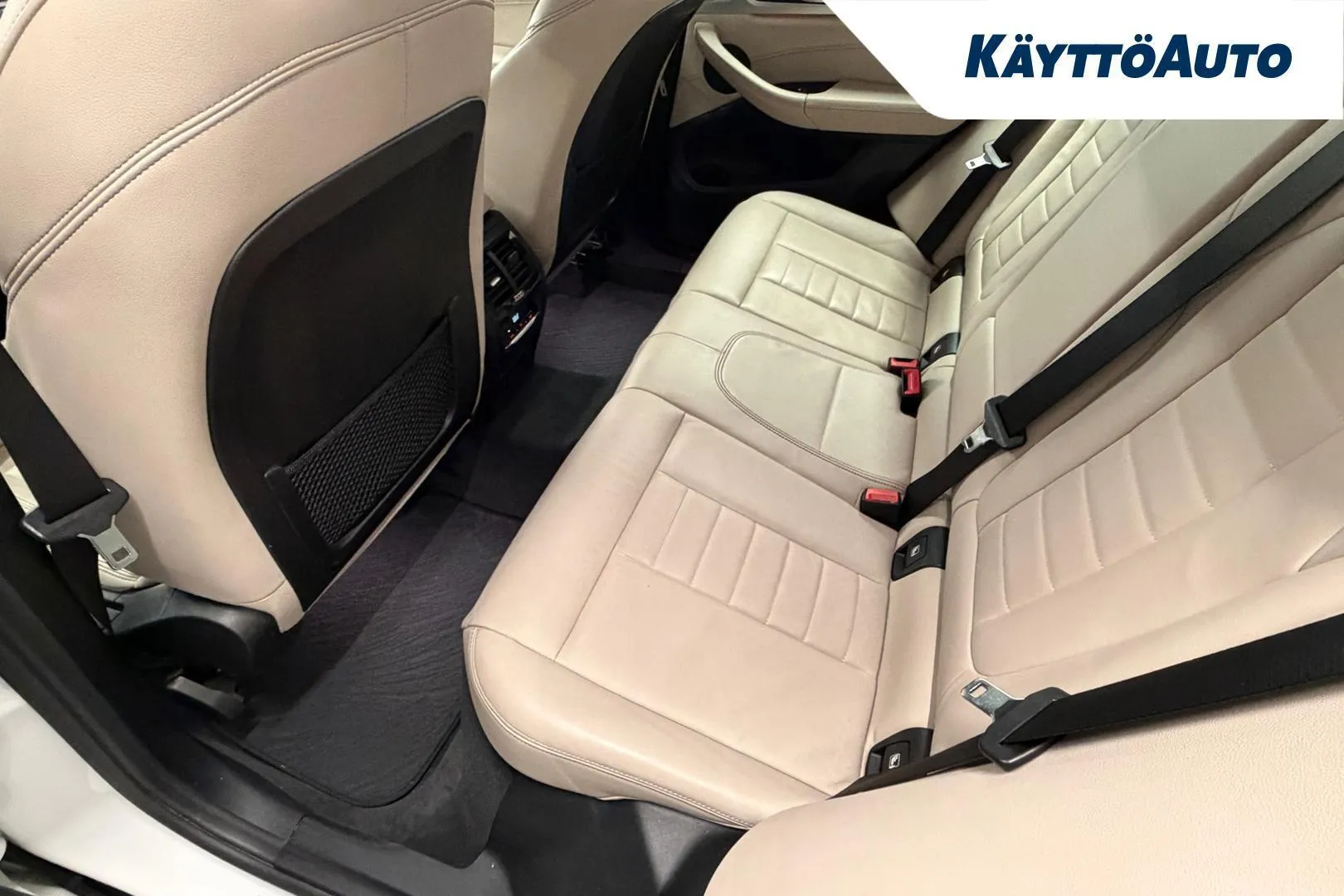 BMW X3 CLU-811 carousel image