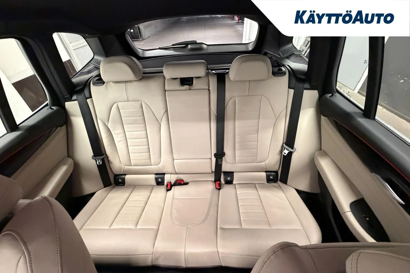 BMW X3 CLU-811 carousel image
