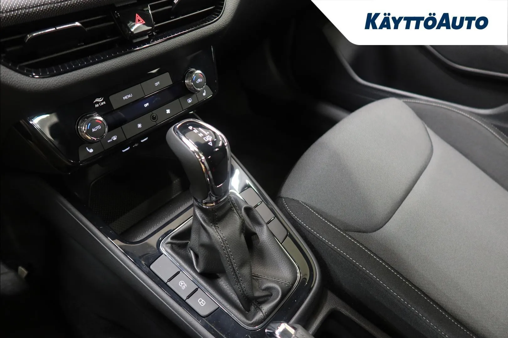 Skoda Fabia XTT-866 carousel image
