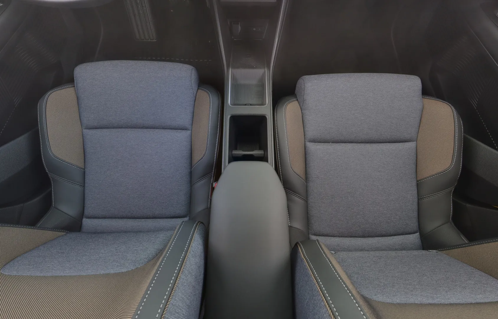 Renault 5 RXO-479 carousel image