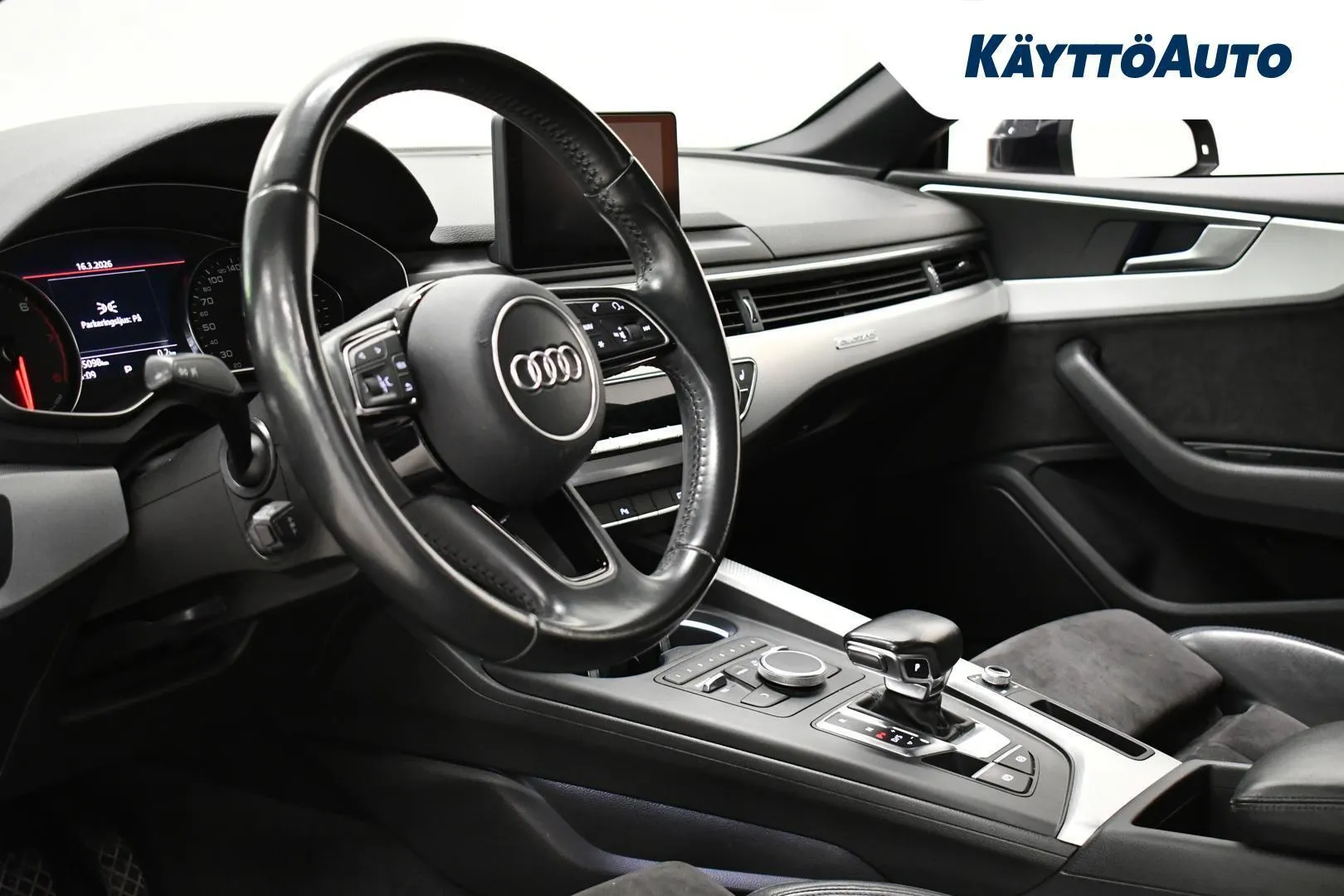 Audi A5 VZH-599 carousel image