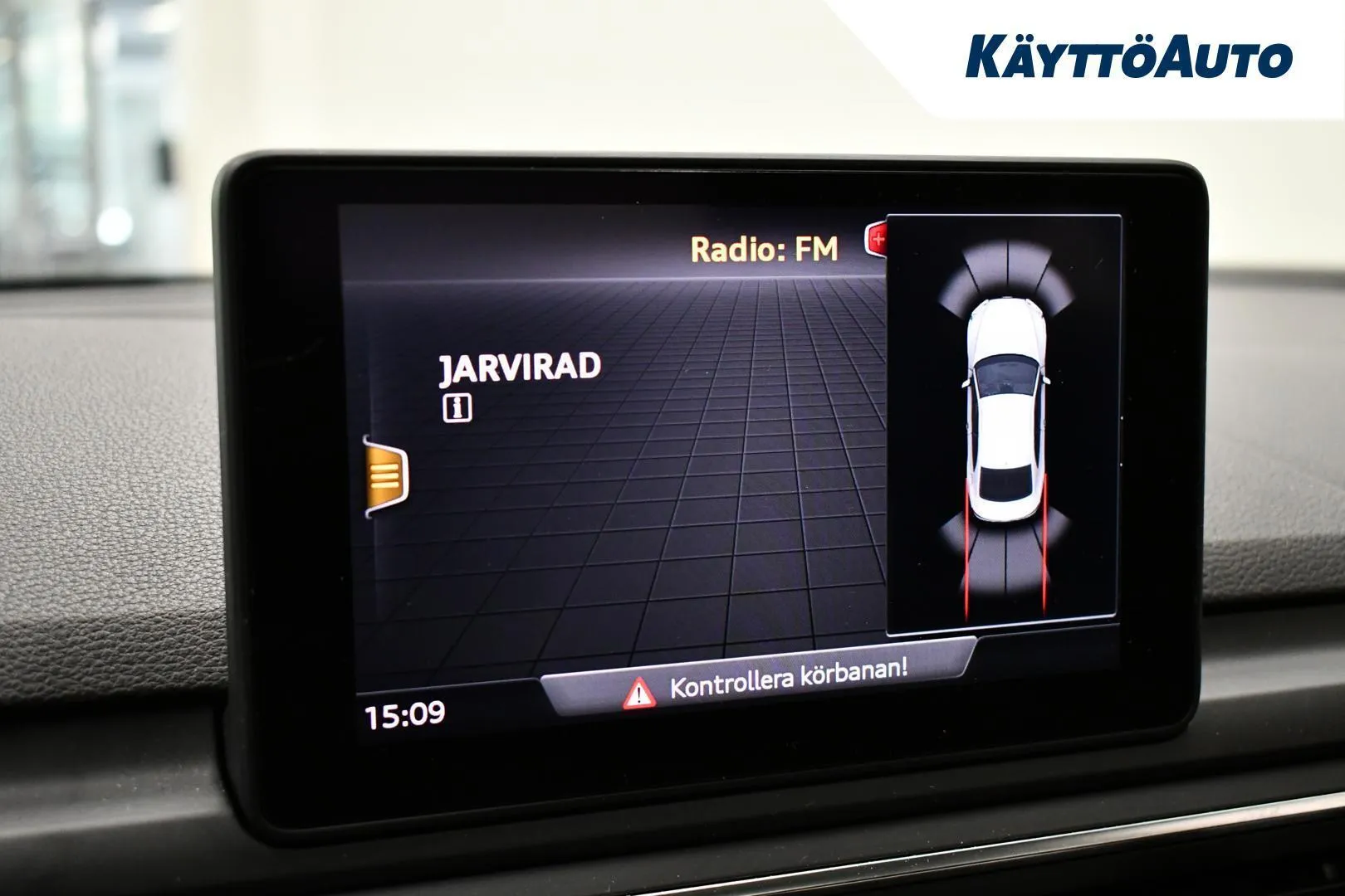 Audi A5 VZH-599 carousel image