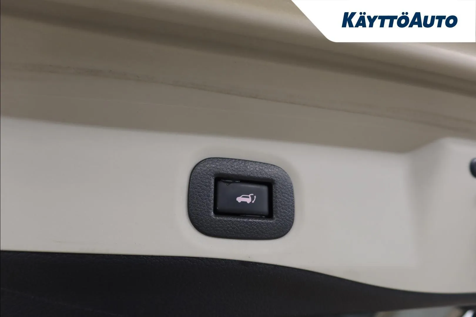 Nissan X-Trail GNR-824 carousel image