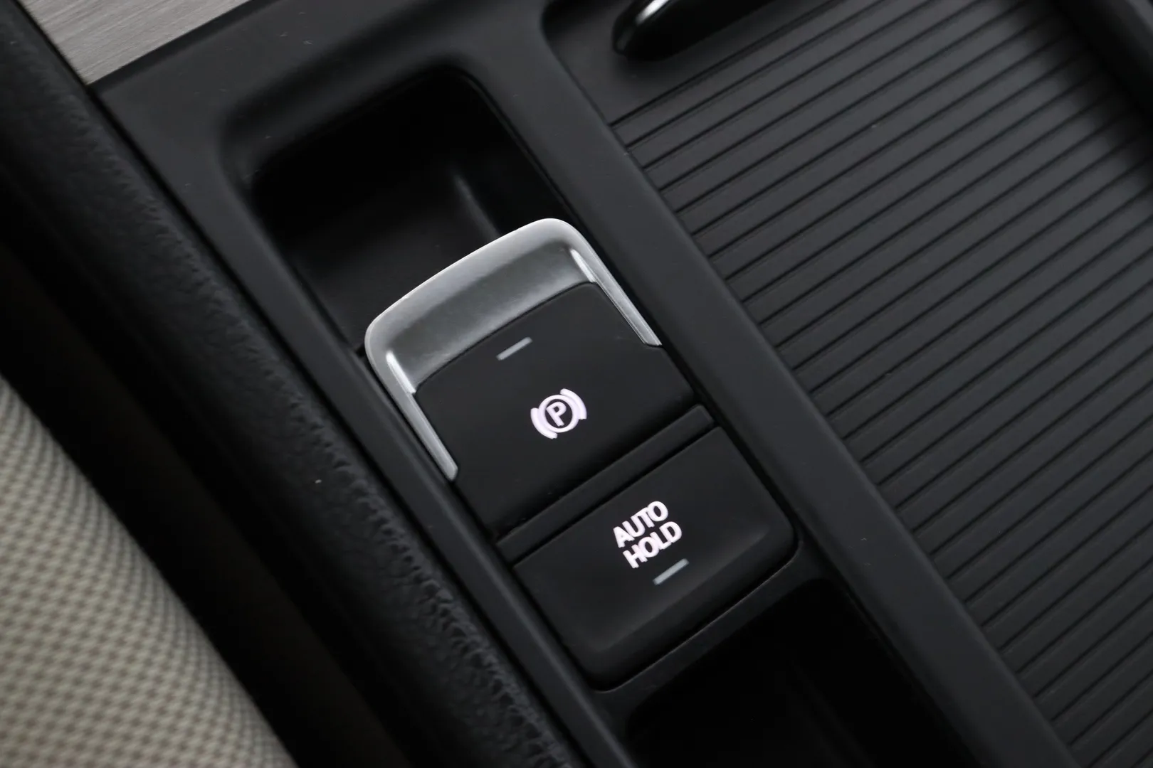 Volkswagen Golf CJS-852 carousel image