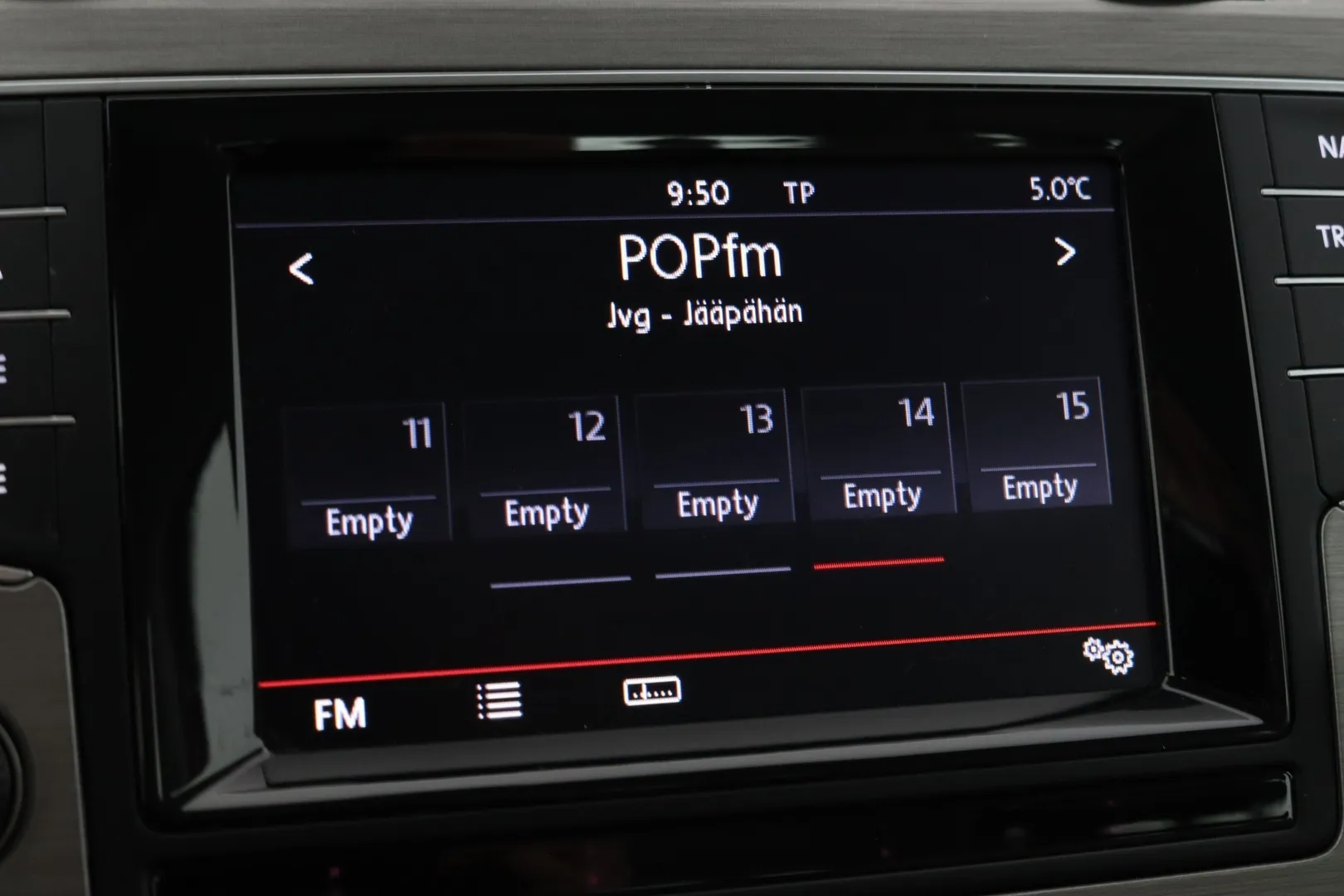 Volkswagen Golf CJS-852 carousel image