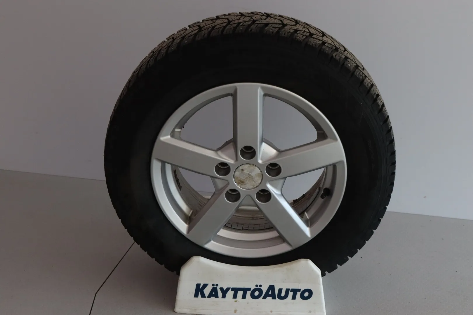 Volkswagen Golf CJS-852 carousel image