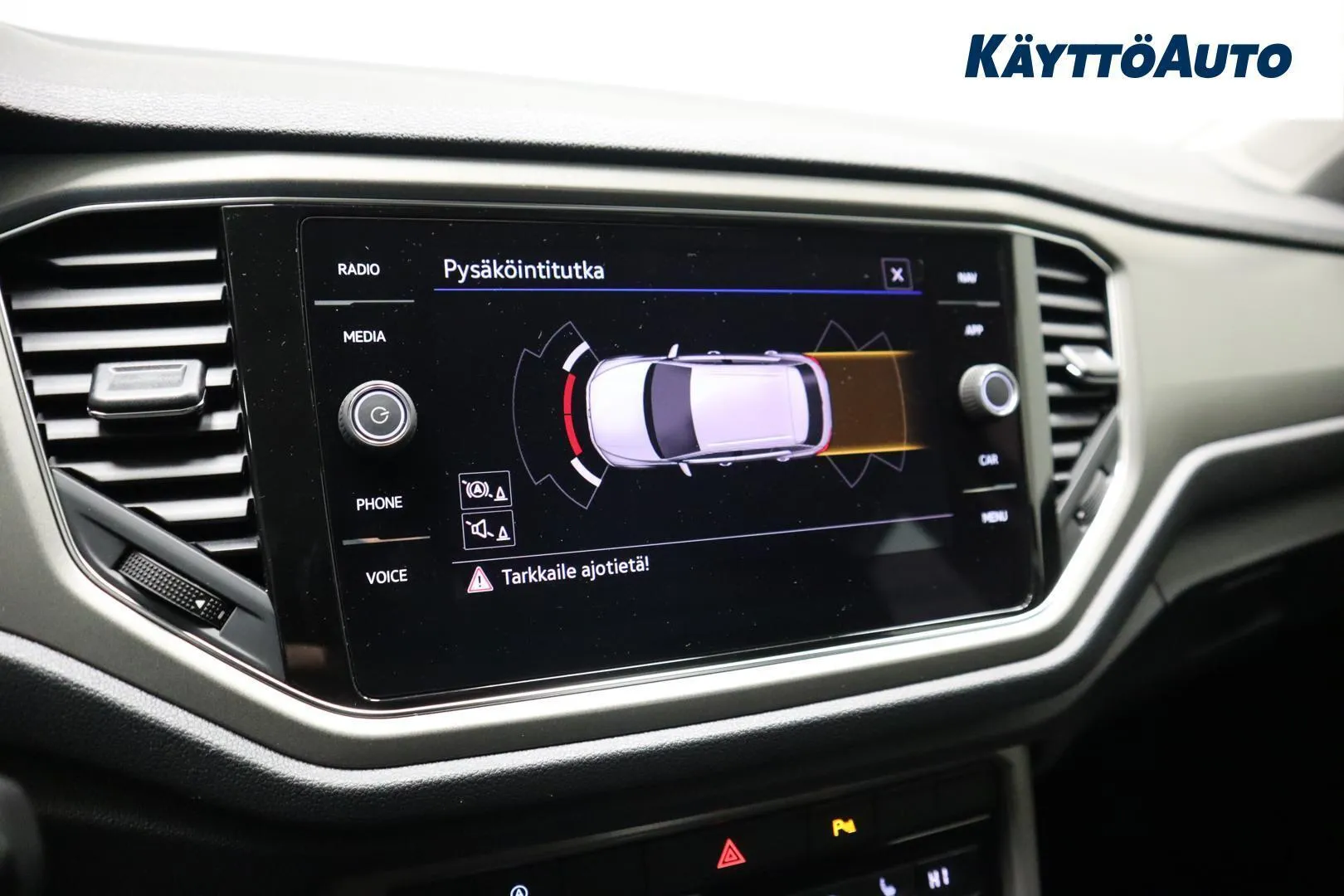 Volkswagen T-Roc XXJ-162 carousel image