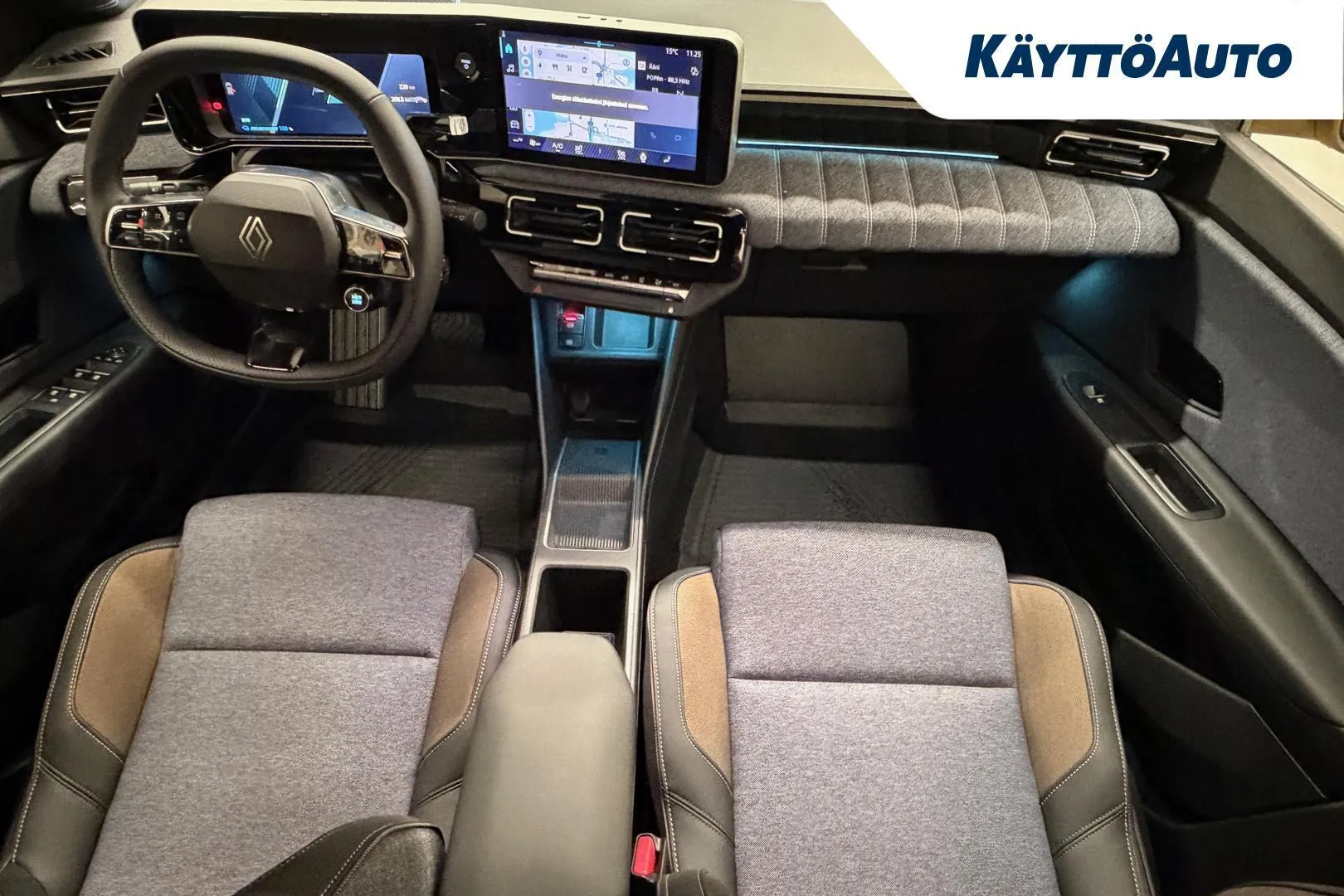 Renault 5 KXN-932 carousel image