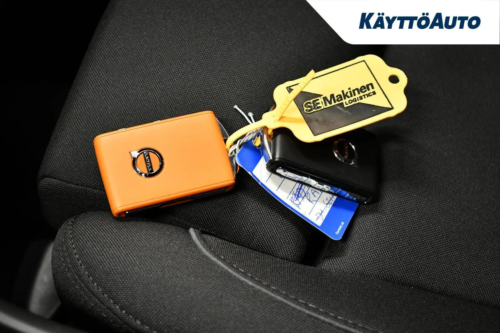 Volvo EC40 MRO-274 carousel image