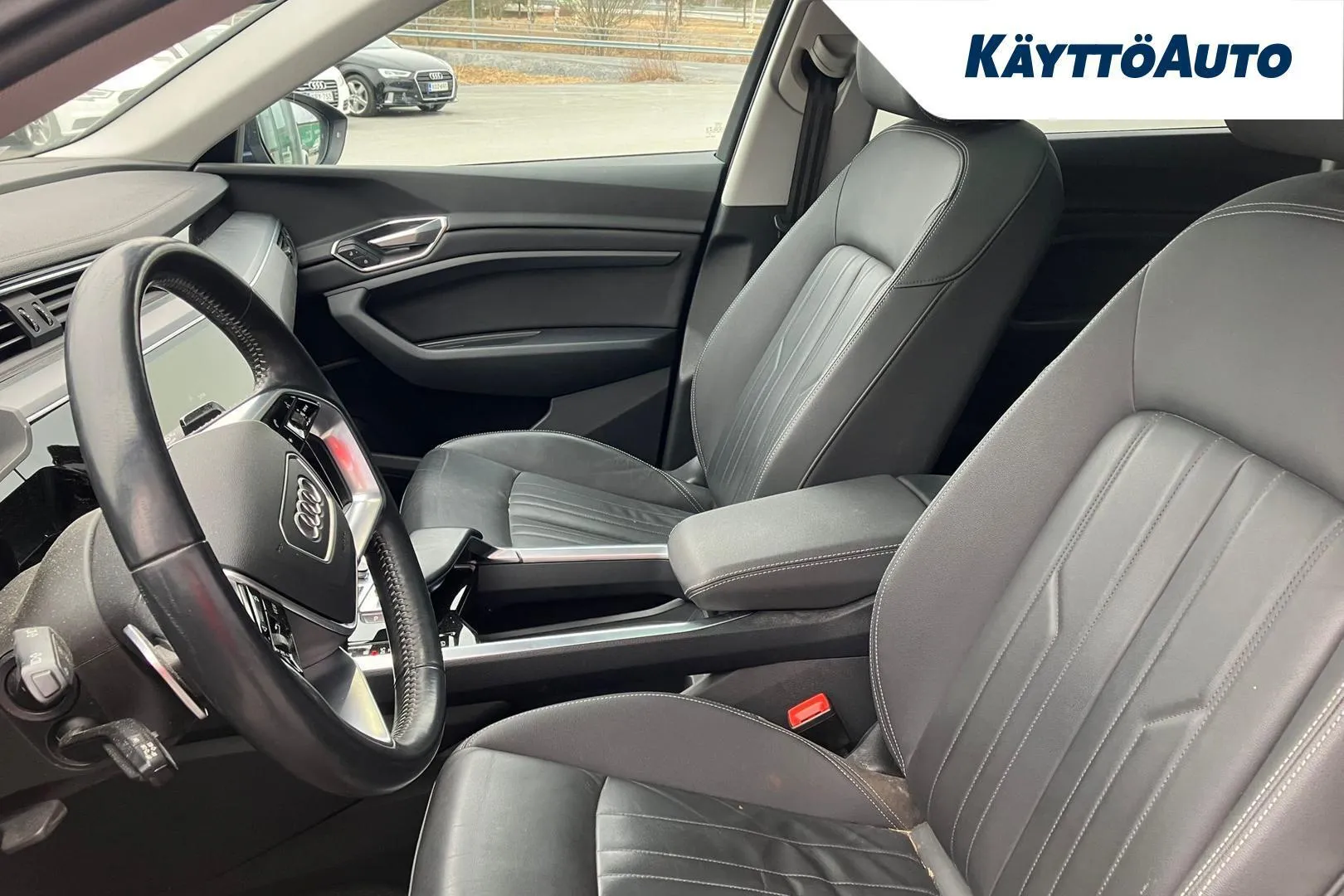 Audi e-tron GPS-724 carousel image