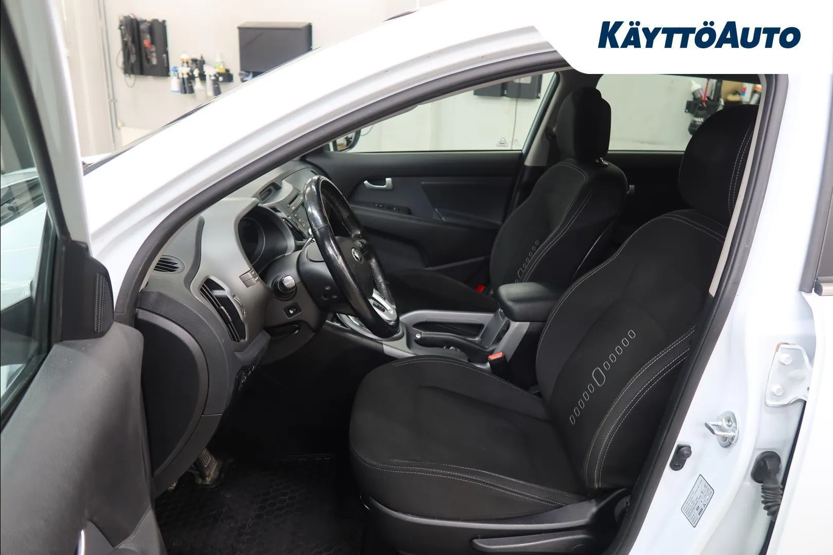 Kia Sportage ENE-677 carousel image