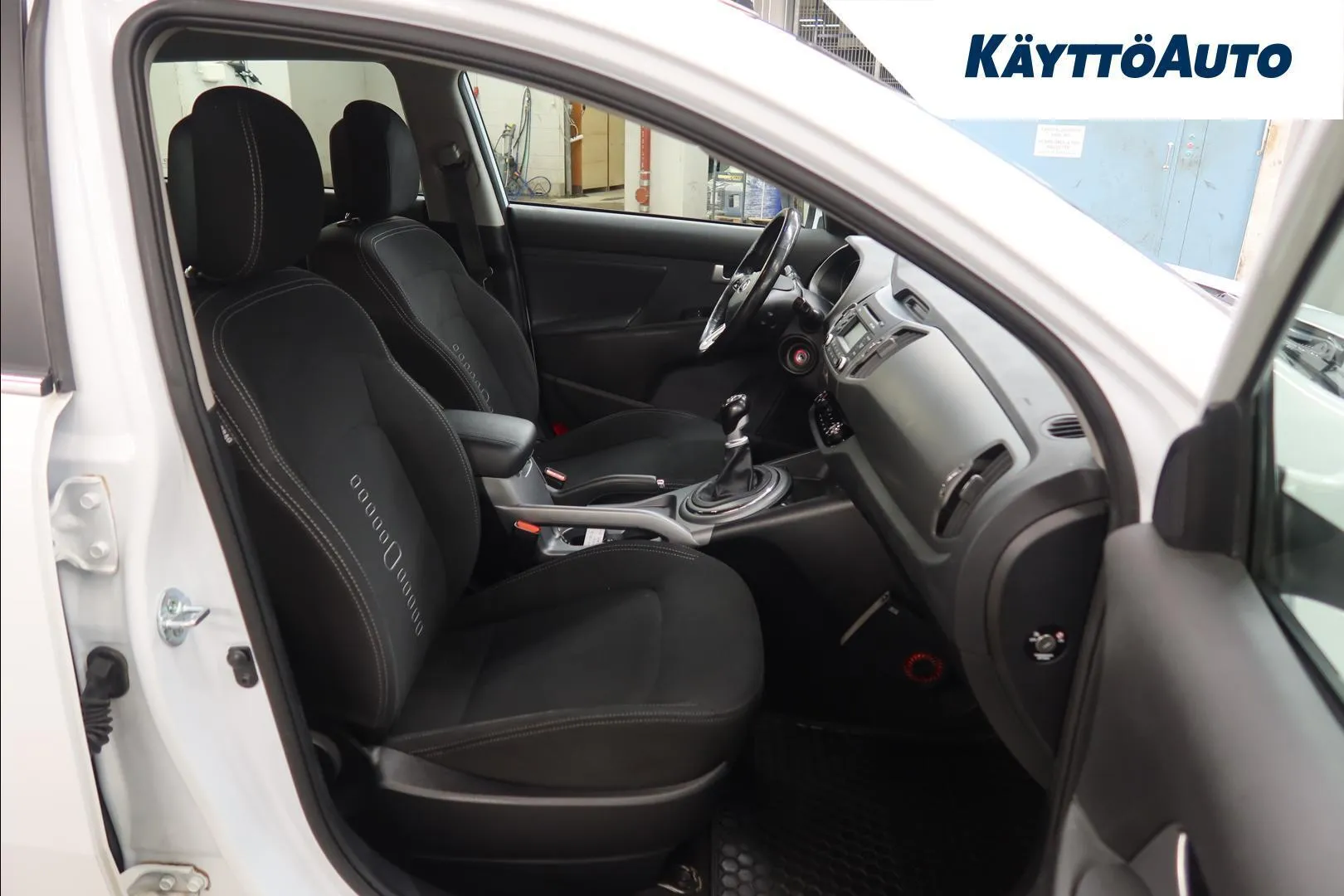 Kia Sportage ENE-677 carousel image