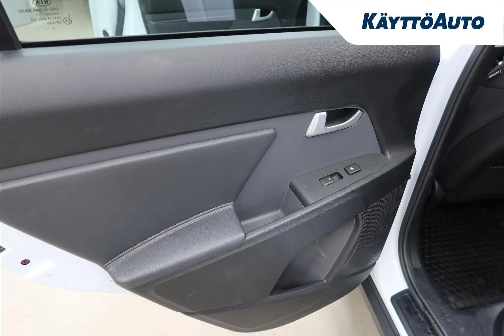 Kia Sportage ENE-677 carousel image