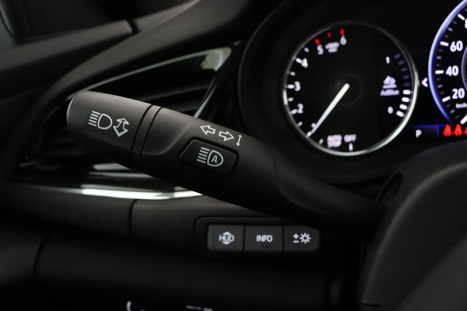 Opel Insignia GPB-401 carousel image