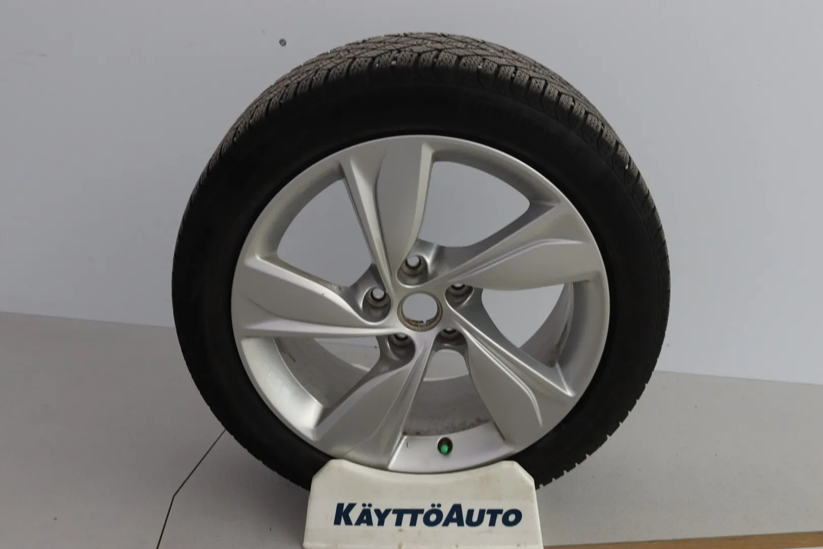 Opel Insignia GPB-401 carousel image