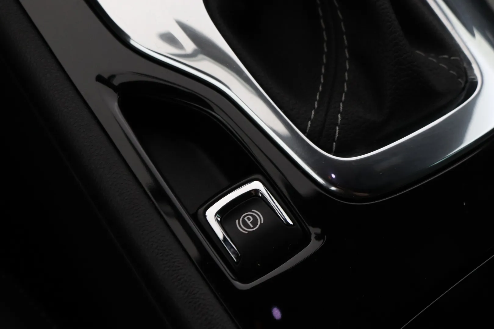 Opel Insignia GPB-401 carousel image