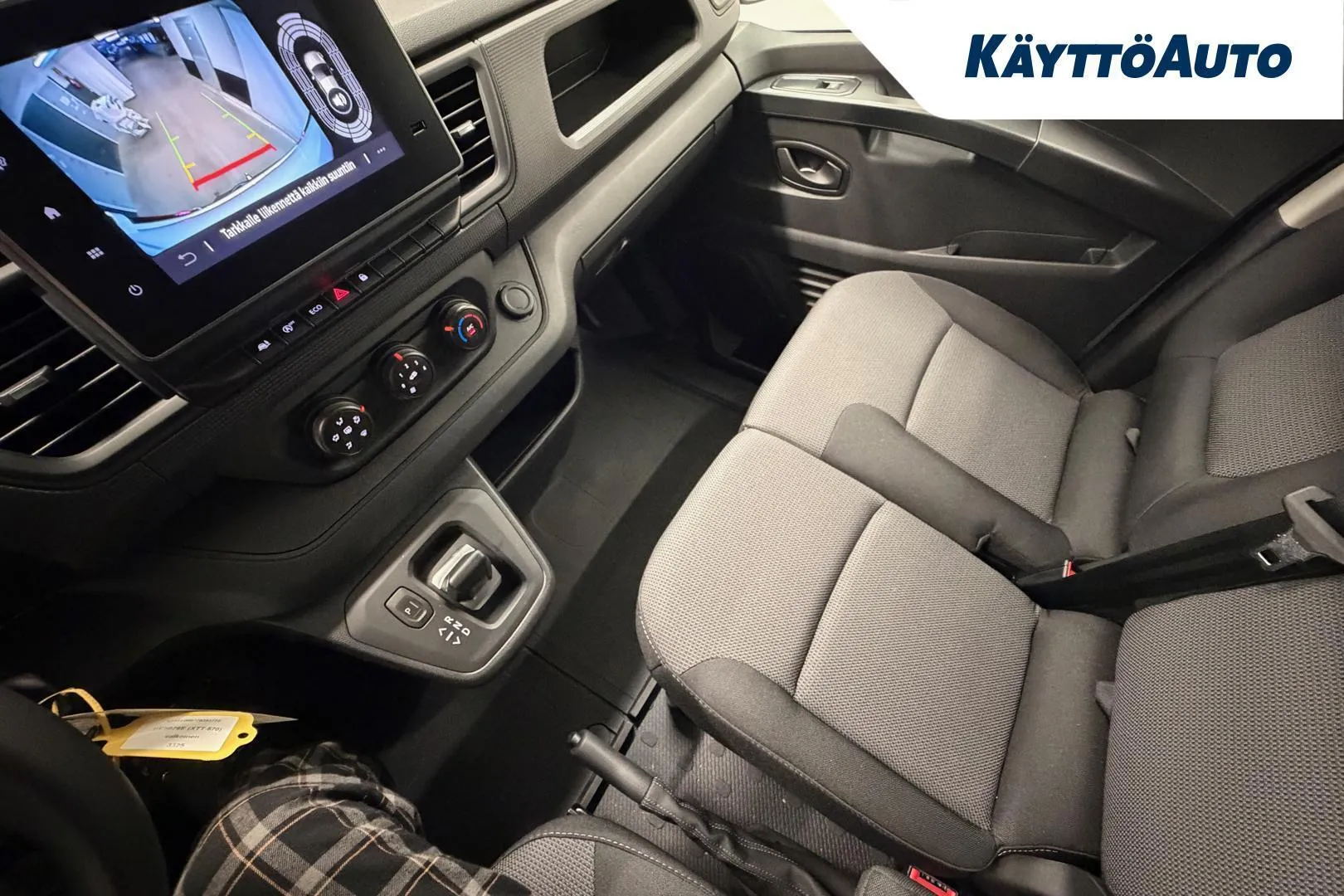 Renault Trafic XTT-570 carousel image