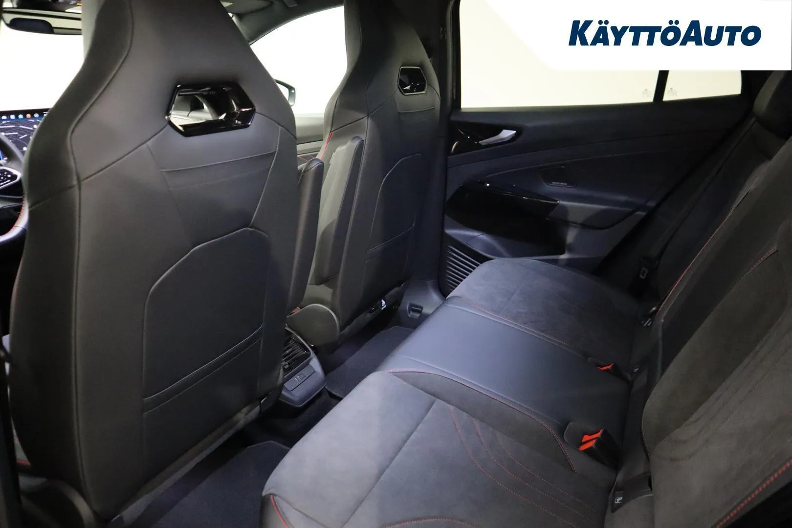 Volkswagen ID.5 YMH-252 carousel image