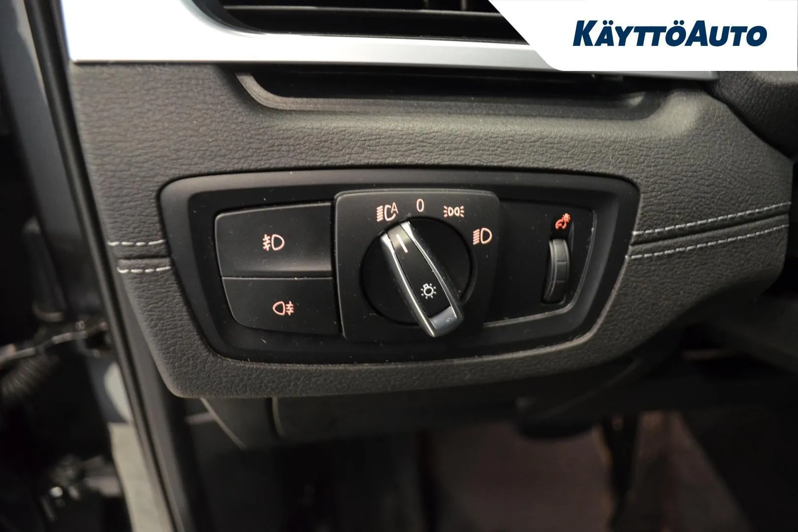 BMW X1 MYX-767 carousel image