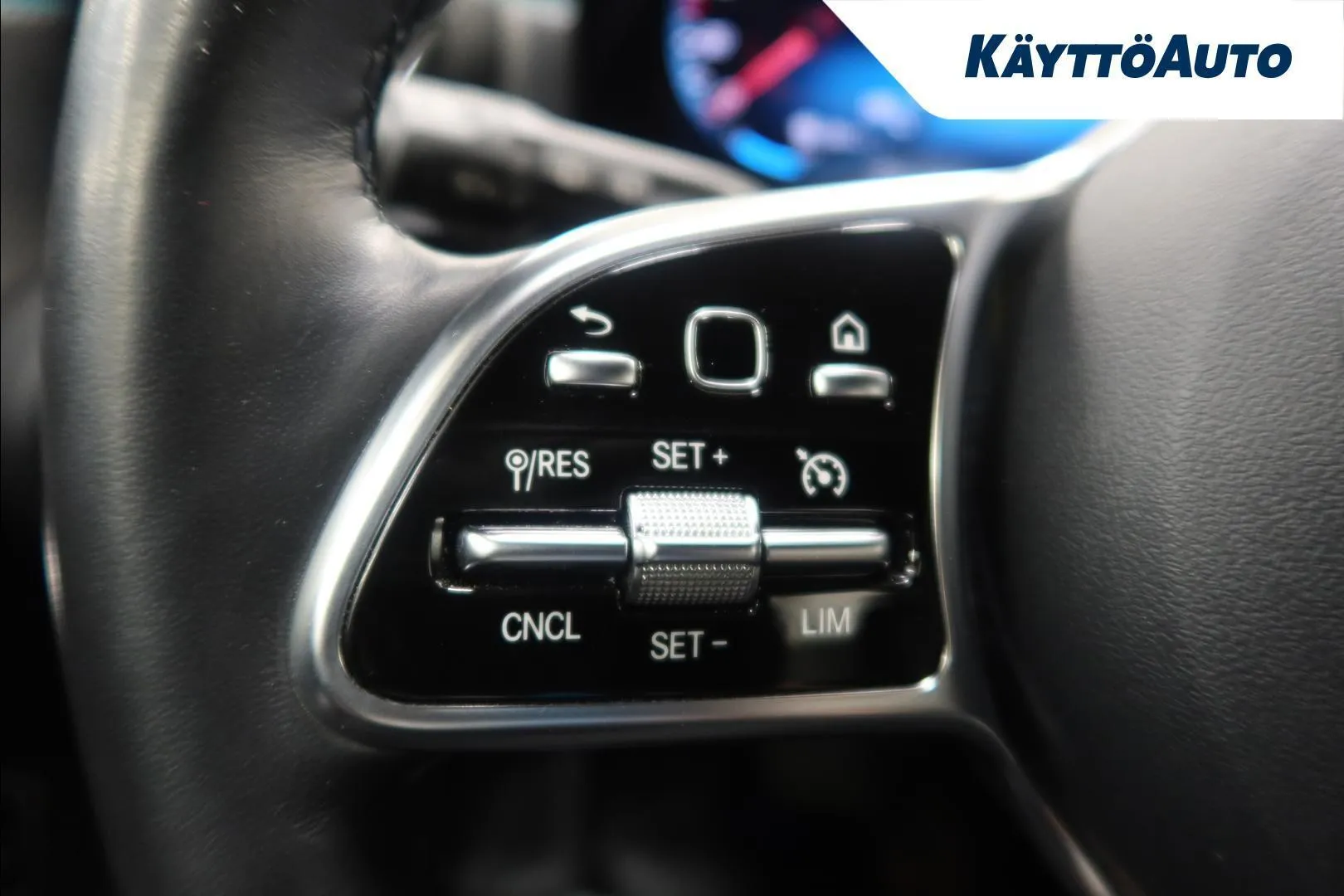 Mercedes-Benz A XPT-294 carousel image