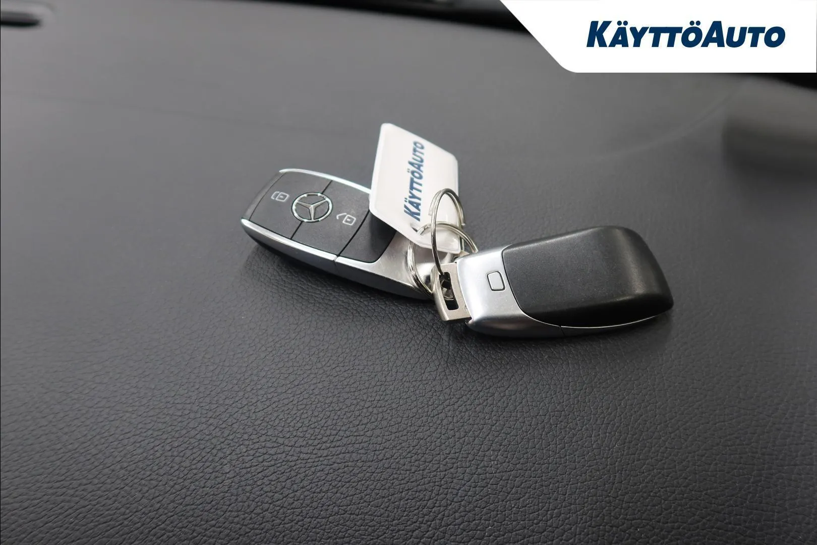 Mercedes-Benz A XPT-294 carousel image