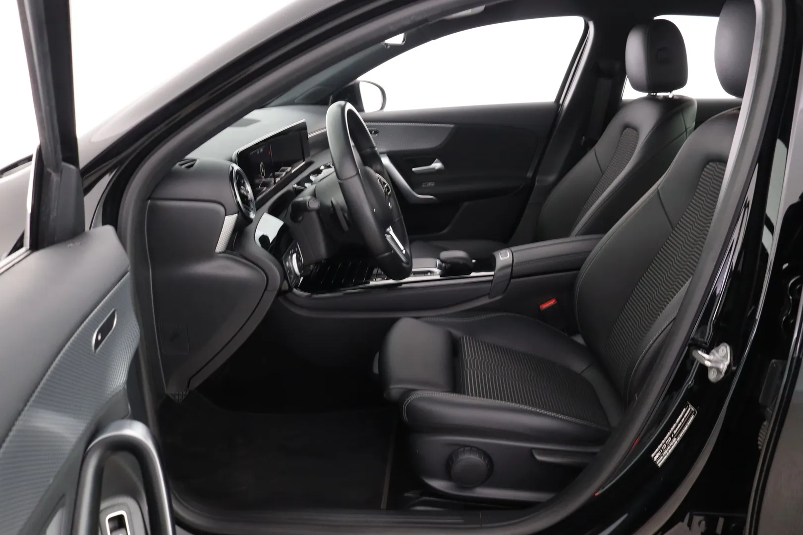 MERCEDES-BENZ A FPS-362 carousel image