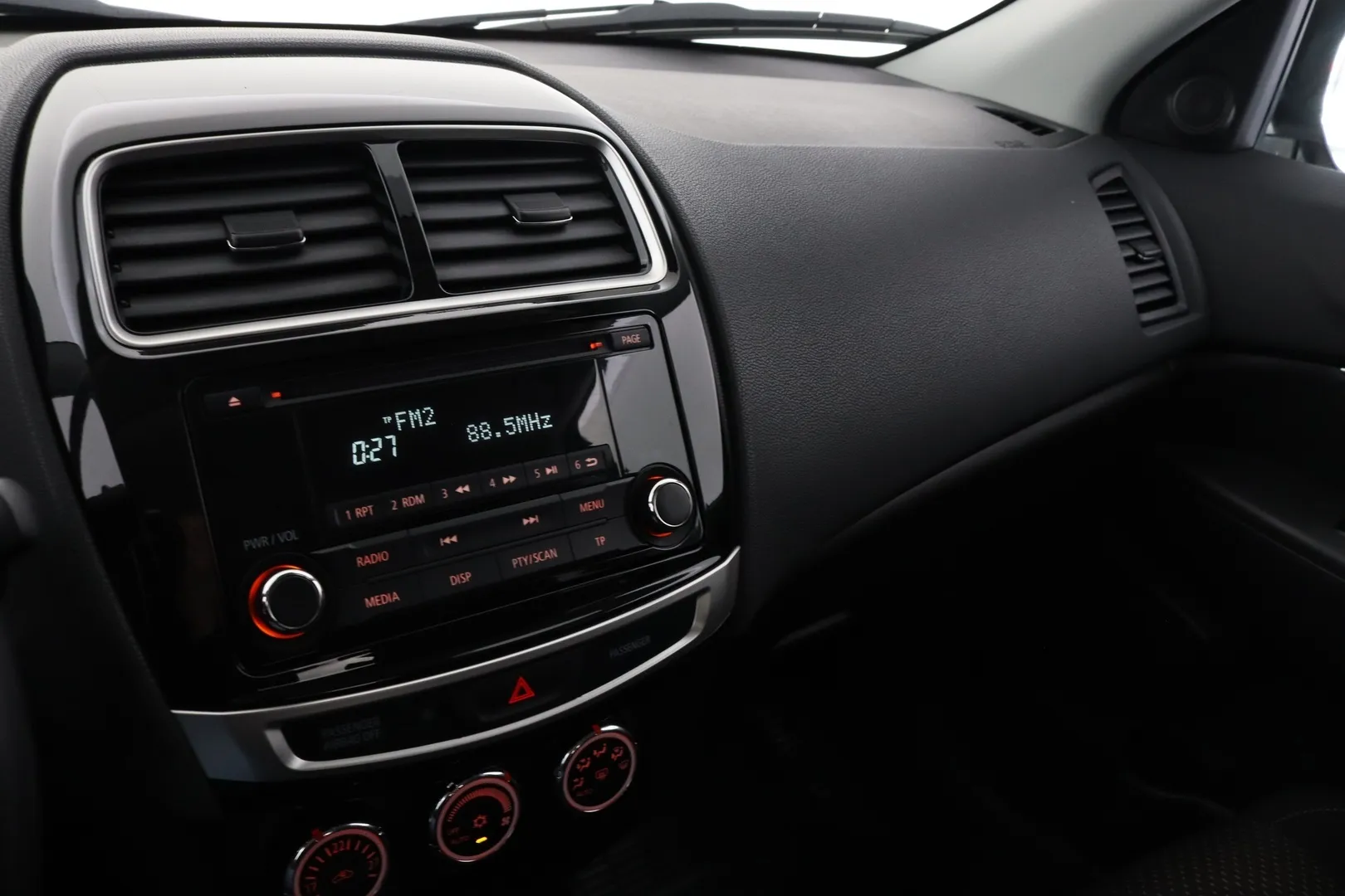 Mitsubishi ASX BSK-284 carousel image