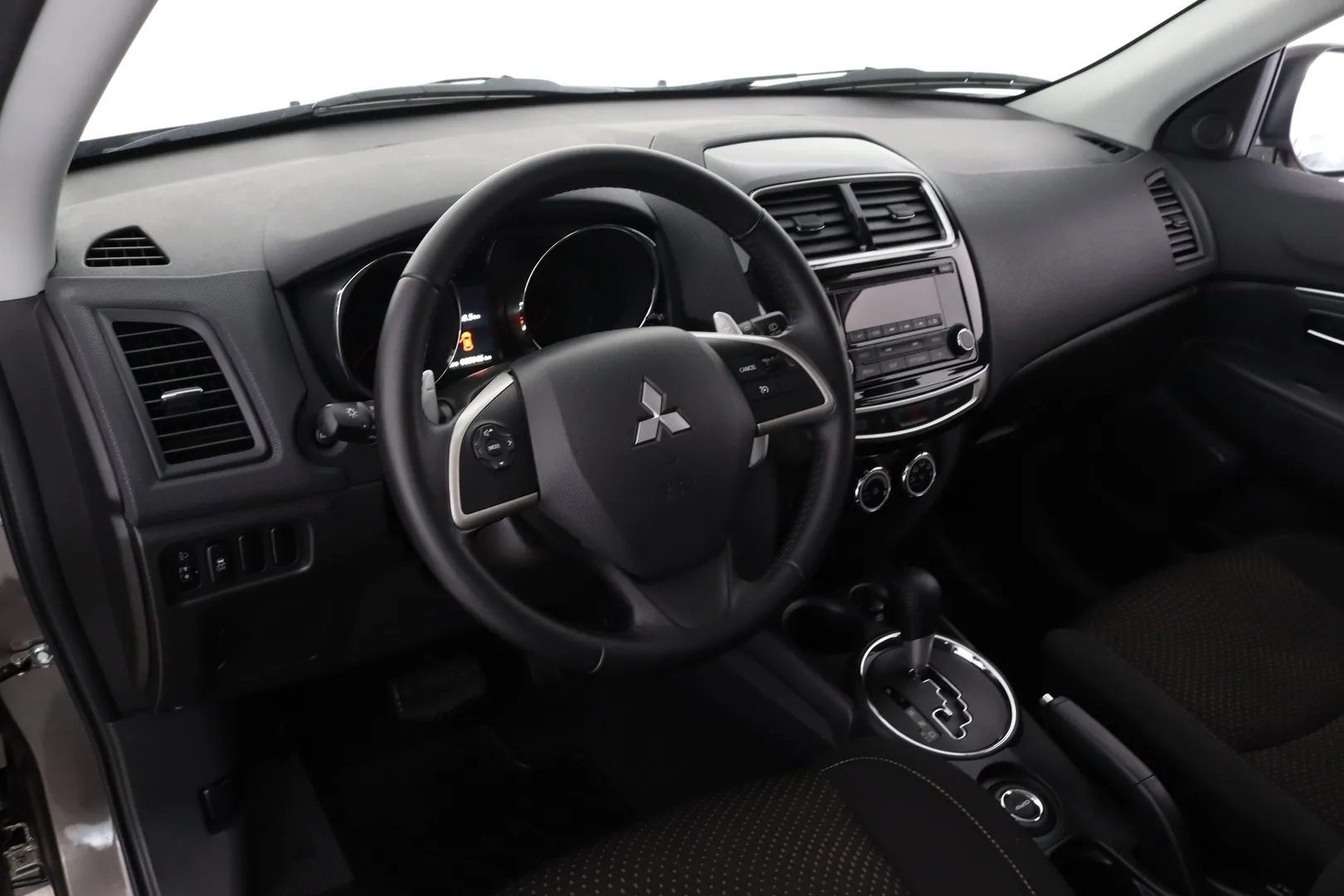 Mitsubishi ASX BSK-284 carousel image