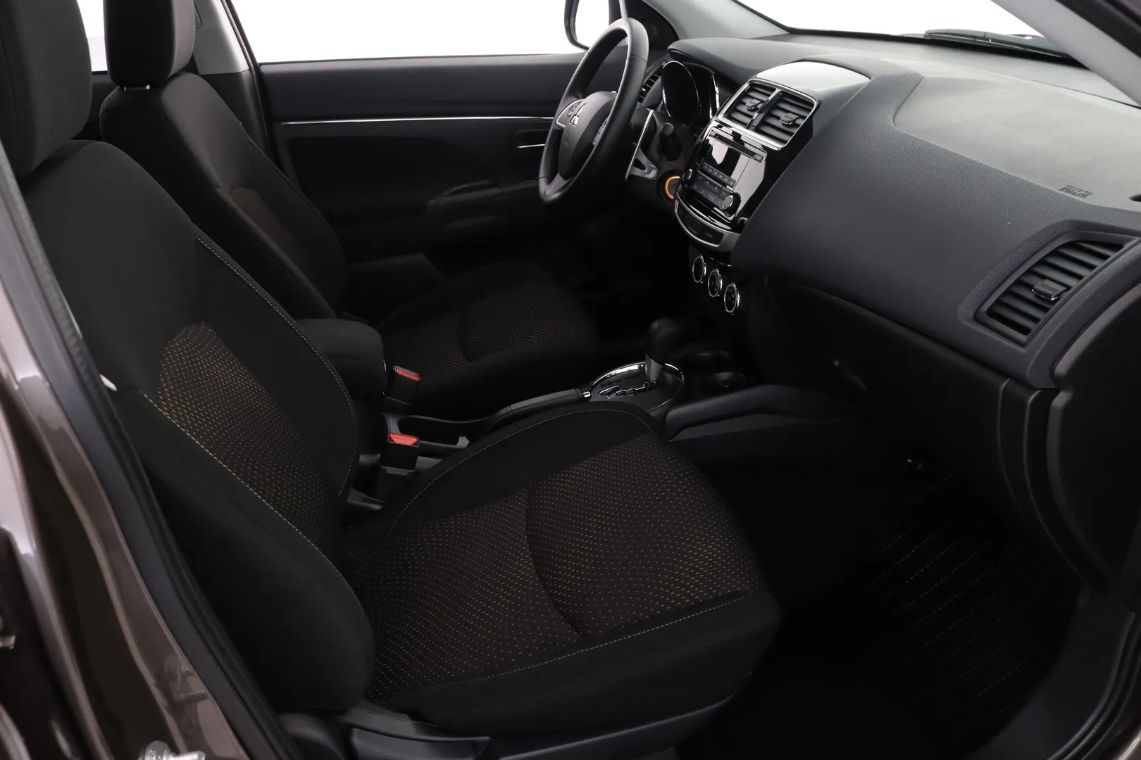 Mitsubishi ASX BSK-284 carousel image